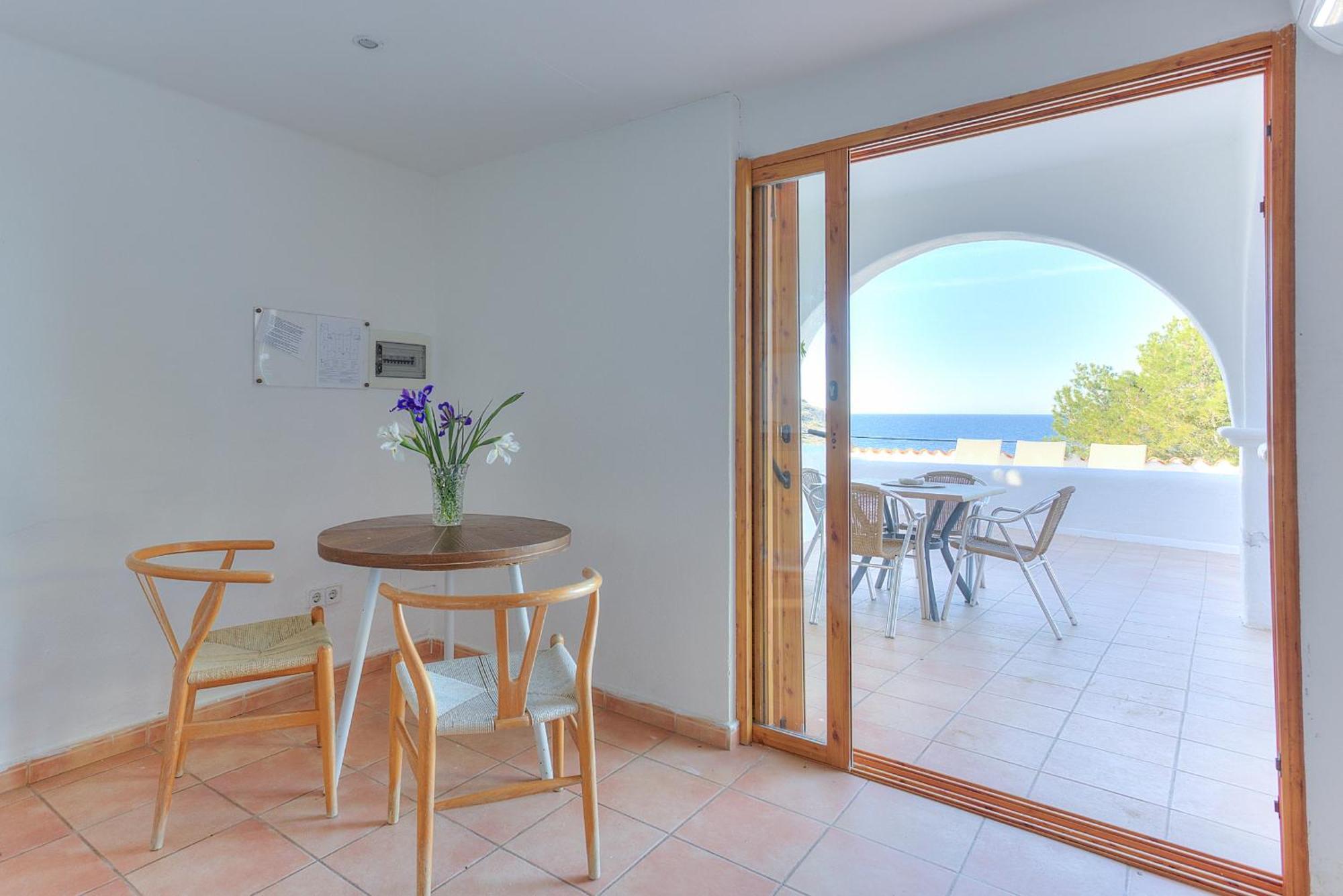 Studio Apartment Sea View
