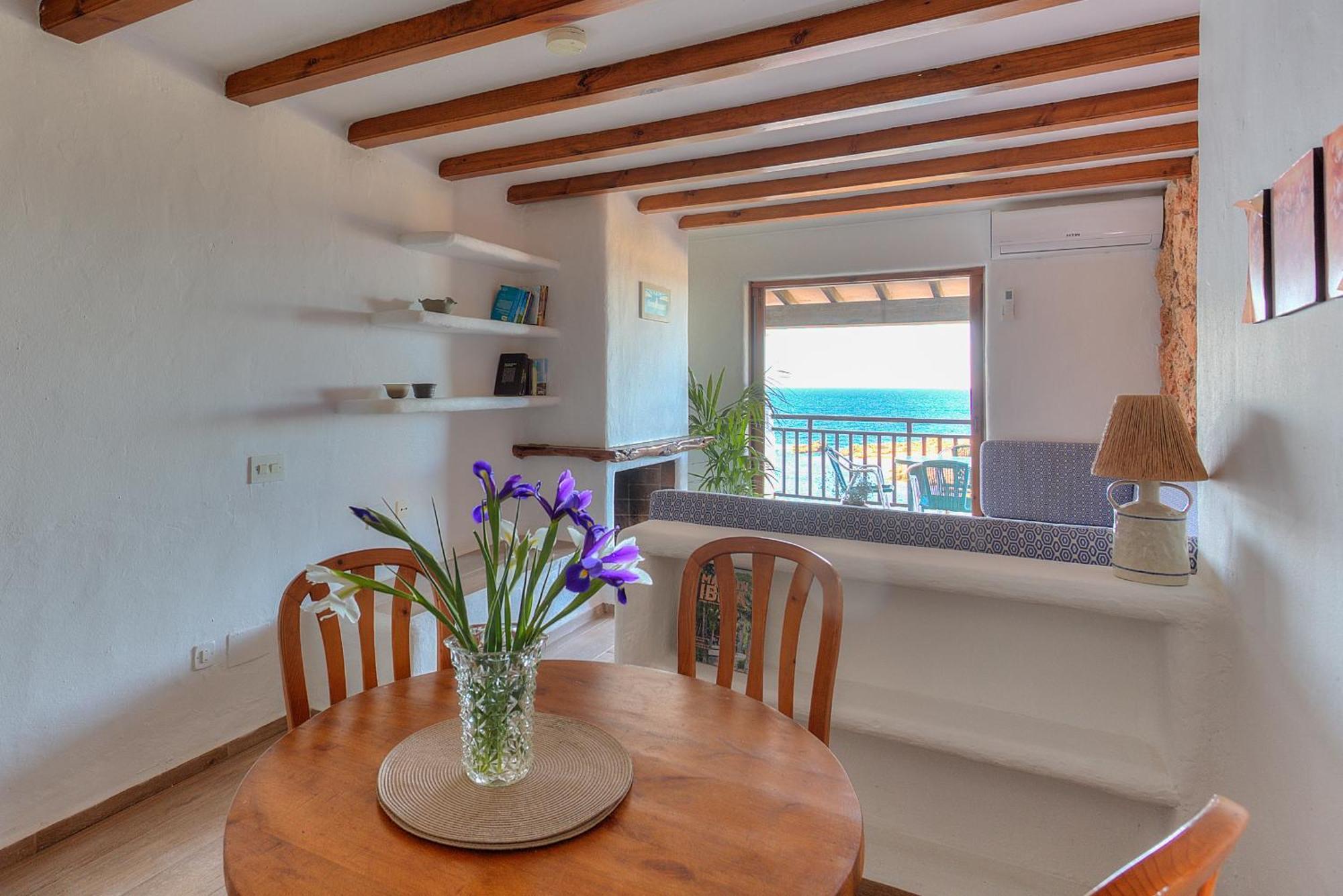 Two-Bedroom Apartment Sea View