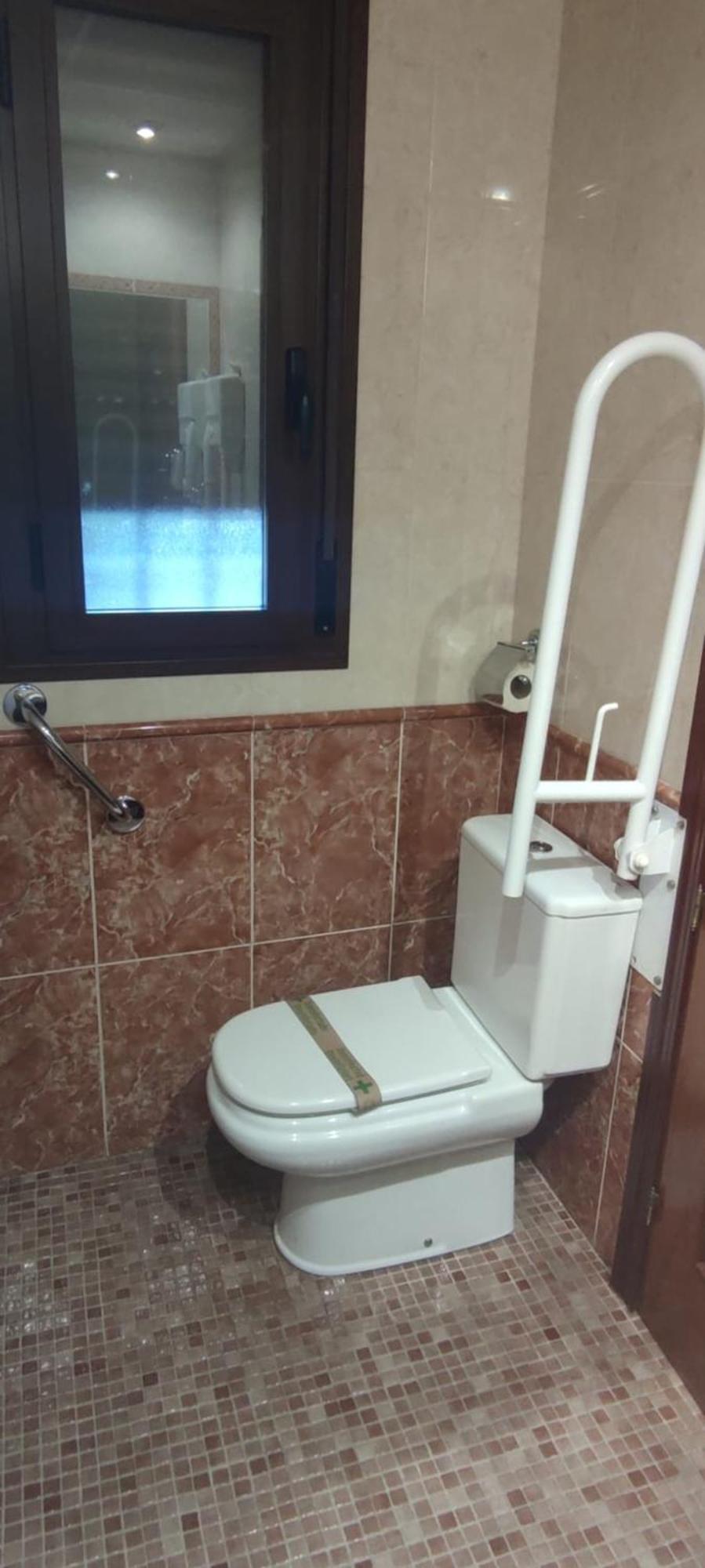 Large Twin Room