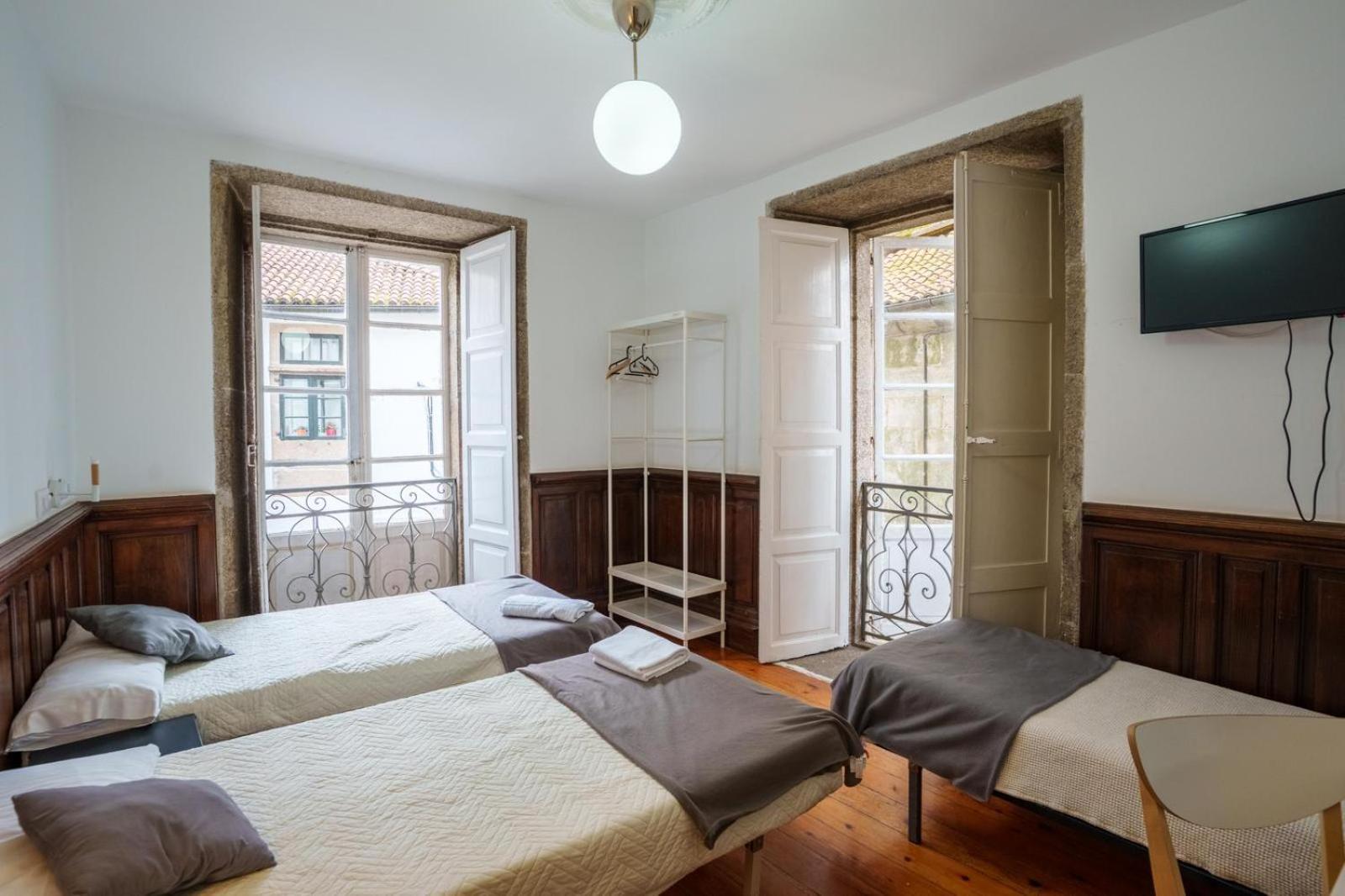 Dreibettzimmer mit Gemeinschaftsbad