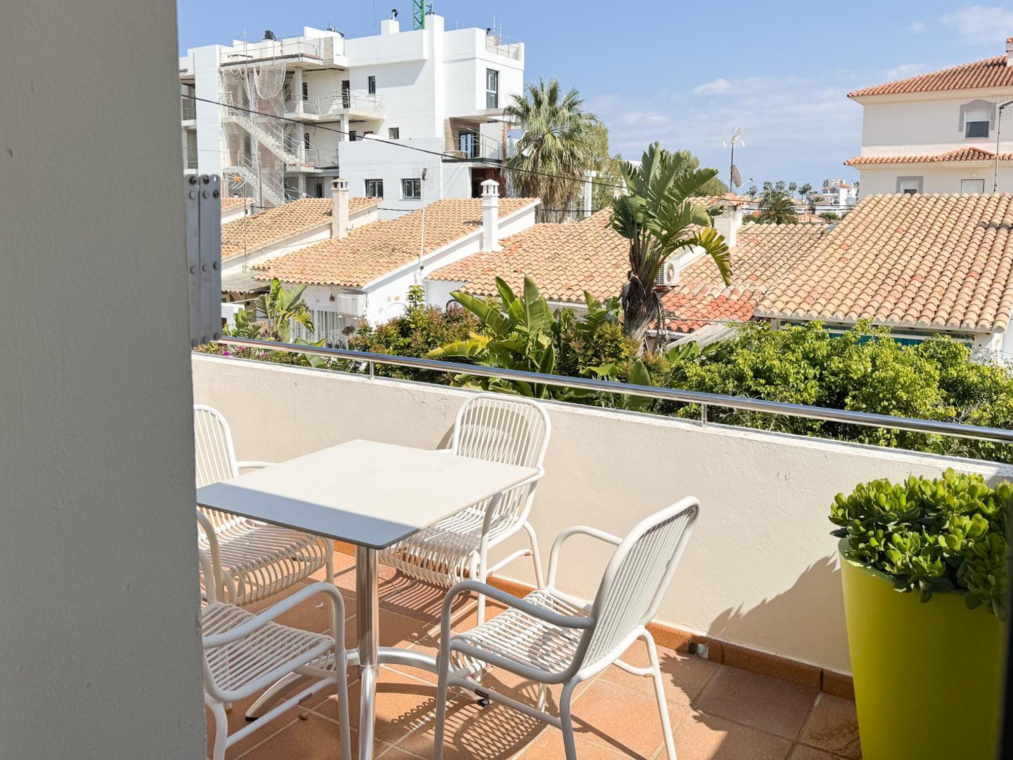 Apartment mit 2 Schlafzimmern und Terrasse