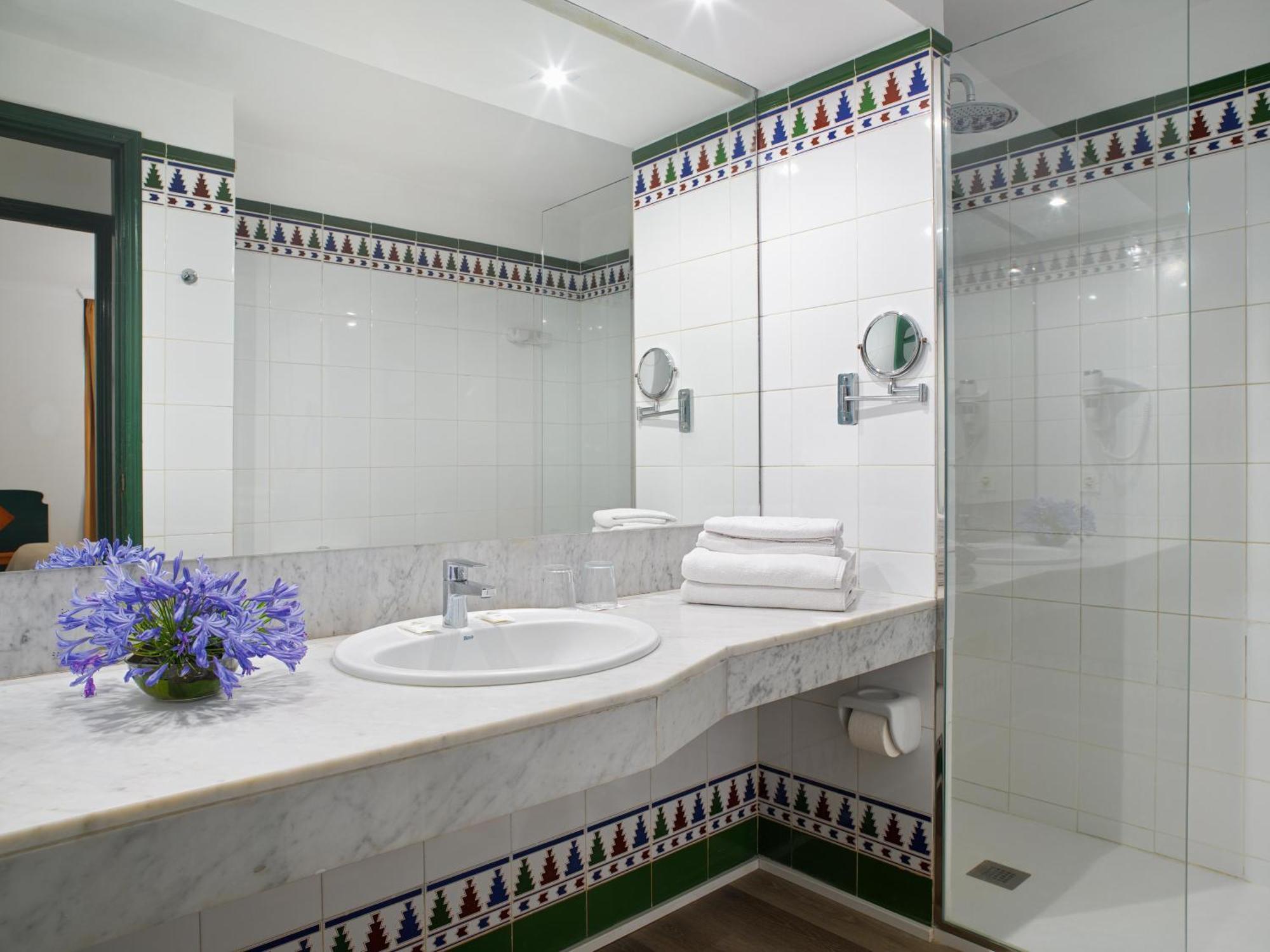 One-Bedroom Apartment,1662975166:JPEG