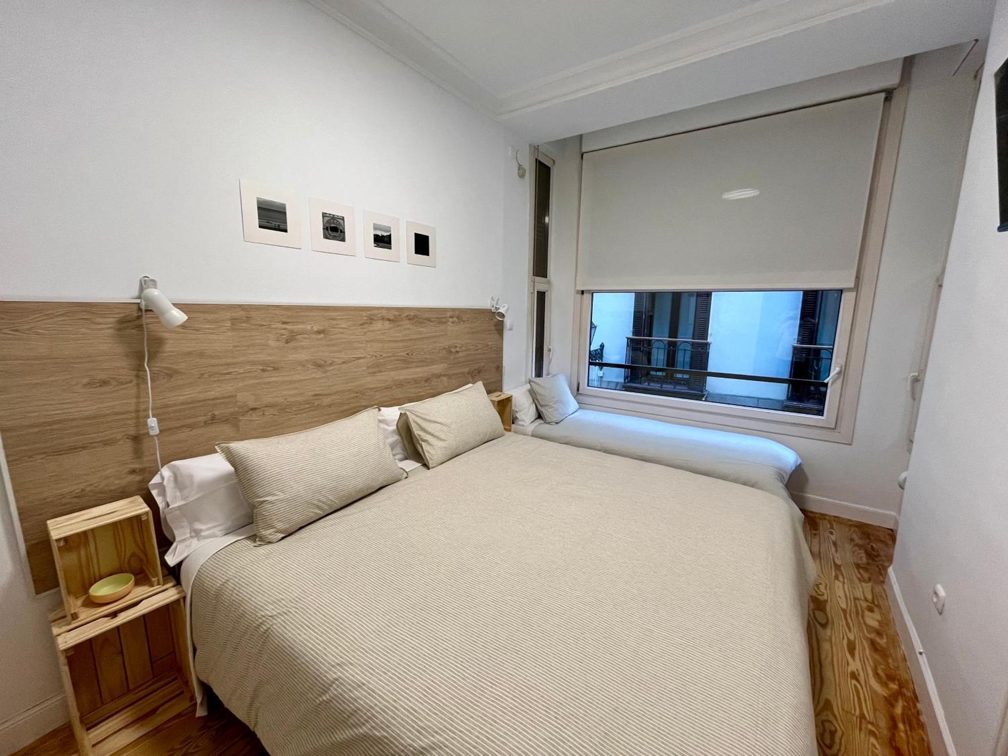 Double or Twin Room Private External Bathroom
