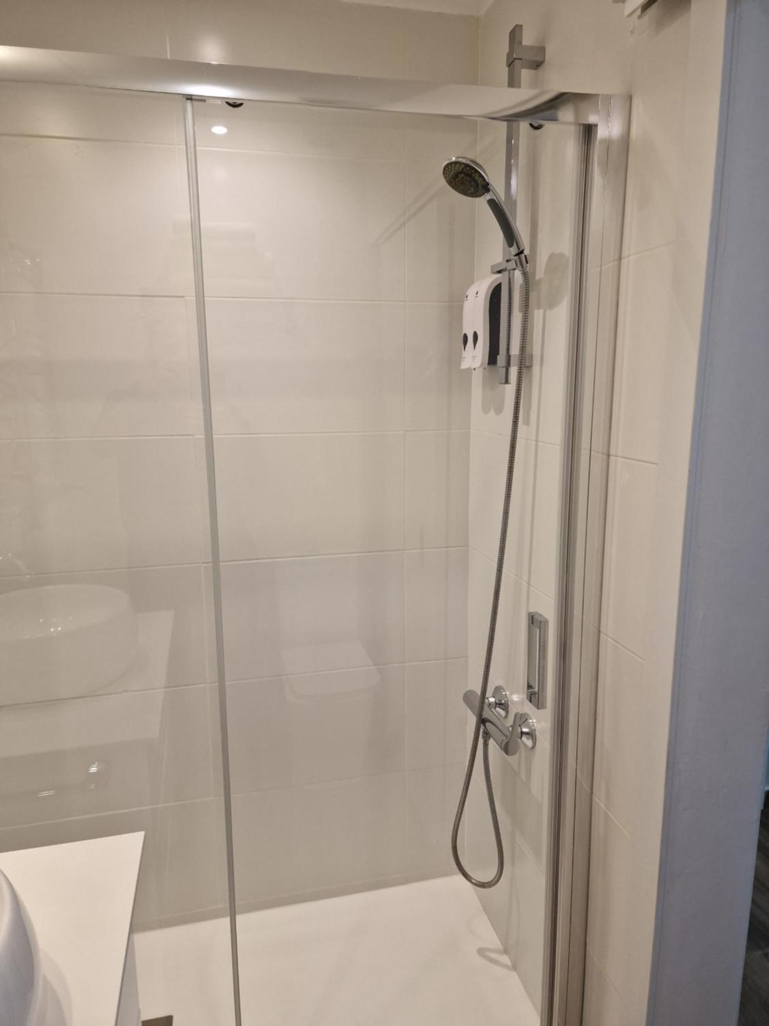 Double Room with Private Bathroom,1668171601:JPEG