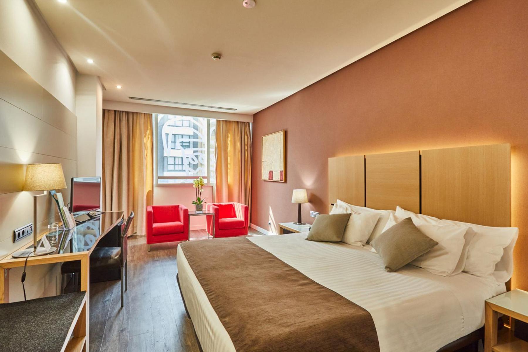 Quarto Comfort com Cama de Casal ou 2 de Solteiro