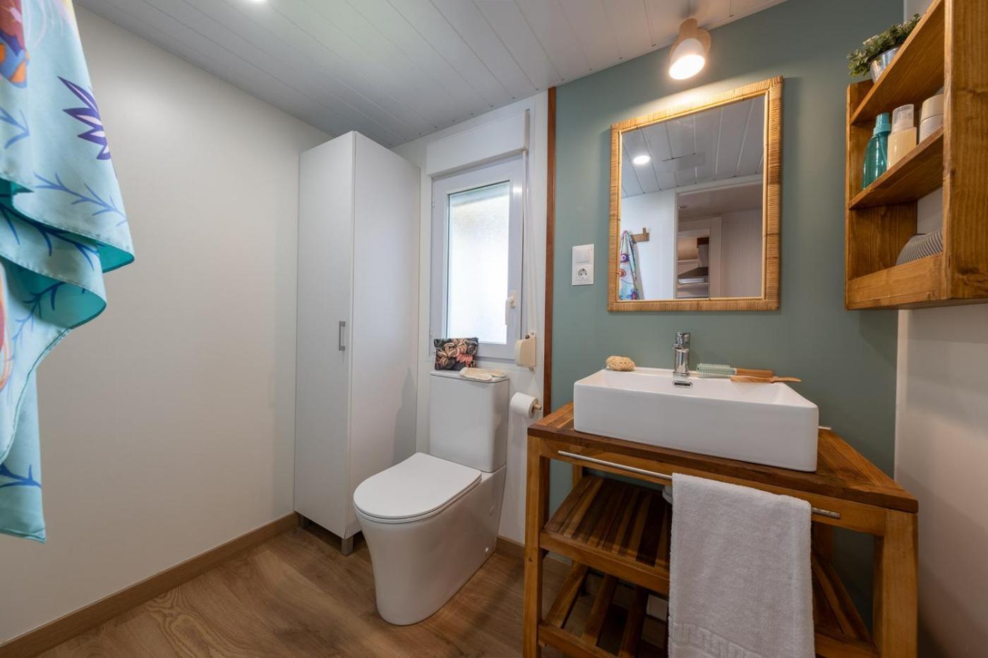 Two-Bedroom Bungalow with Bed Bunk