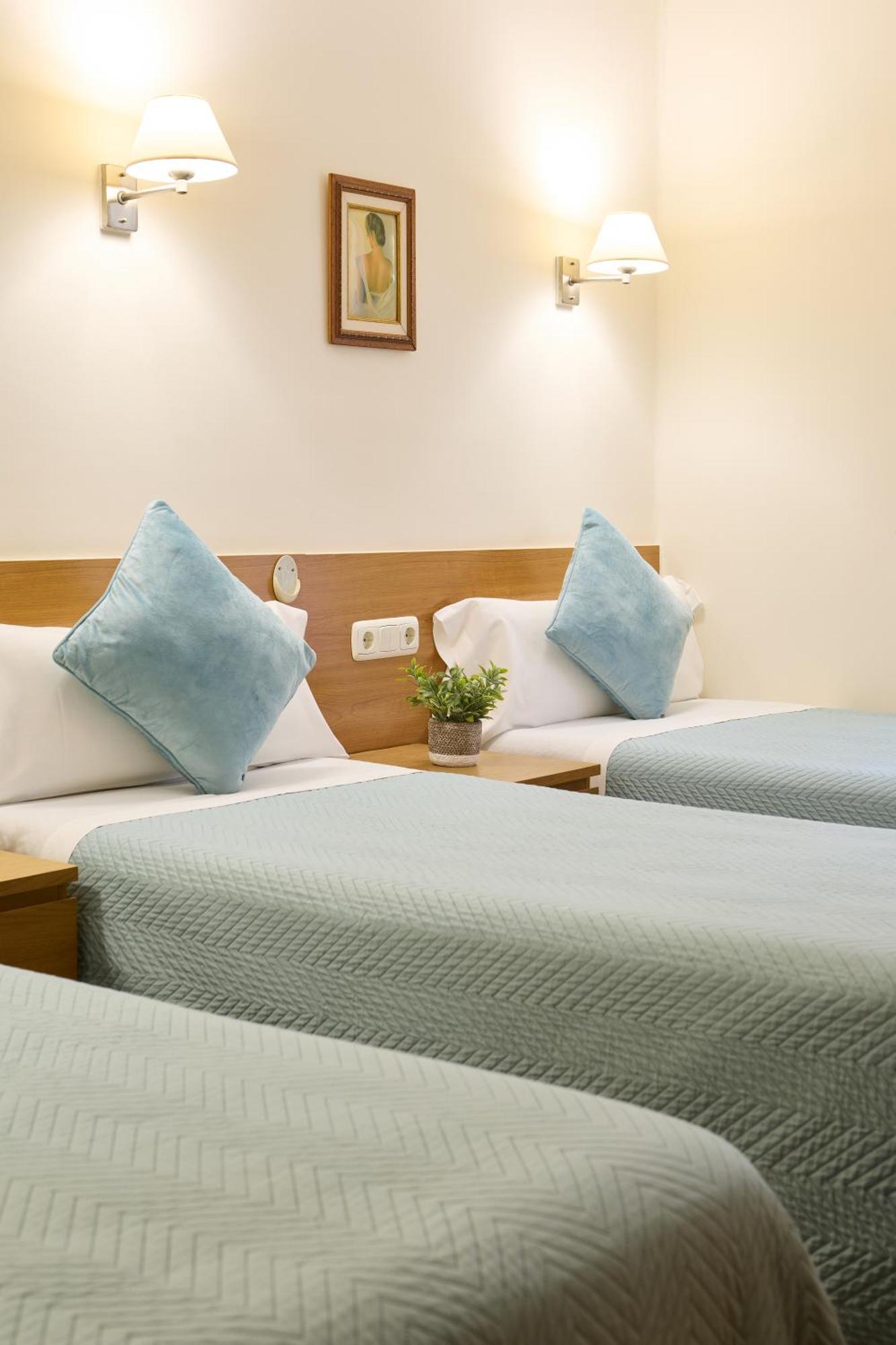 Triple Room 3 beds