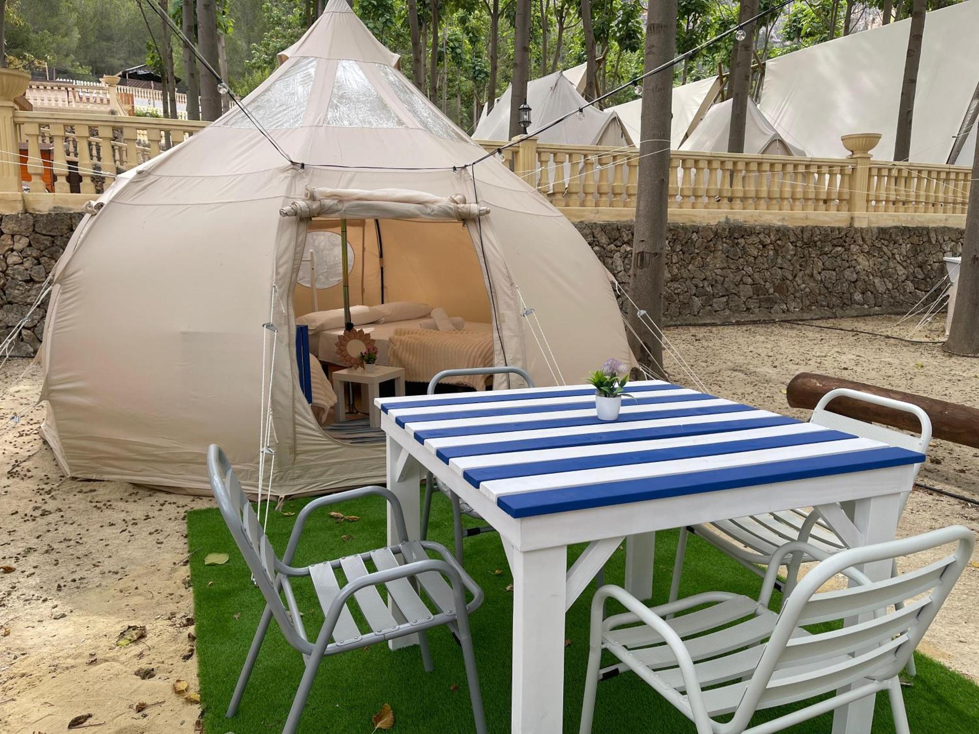 Tent
