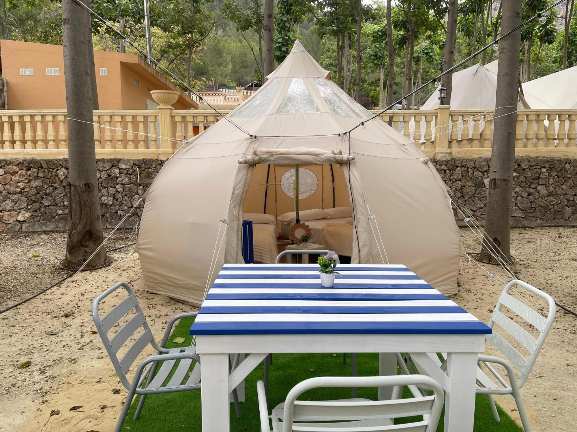 Tent