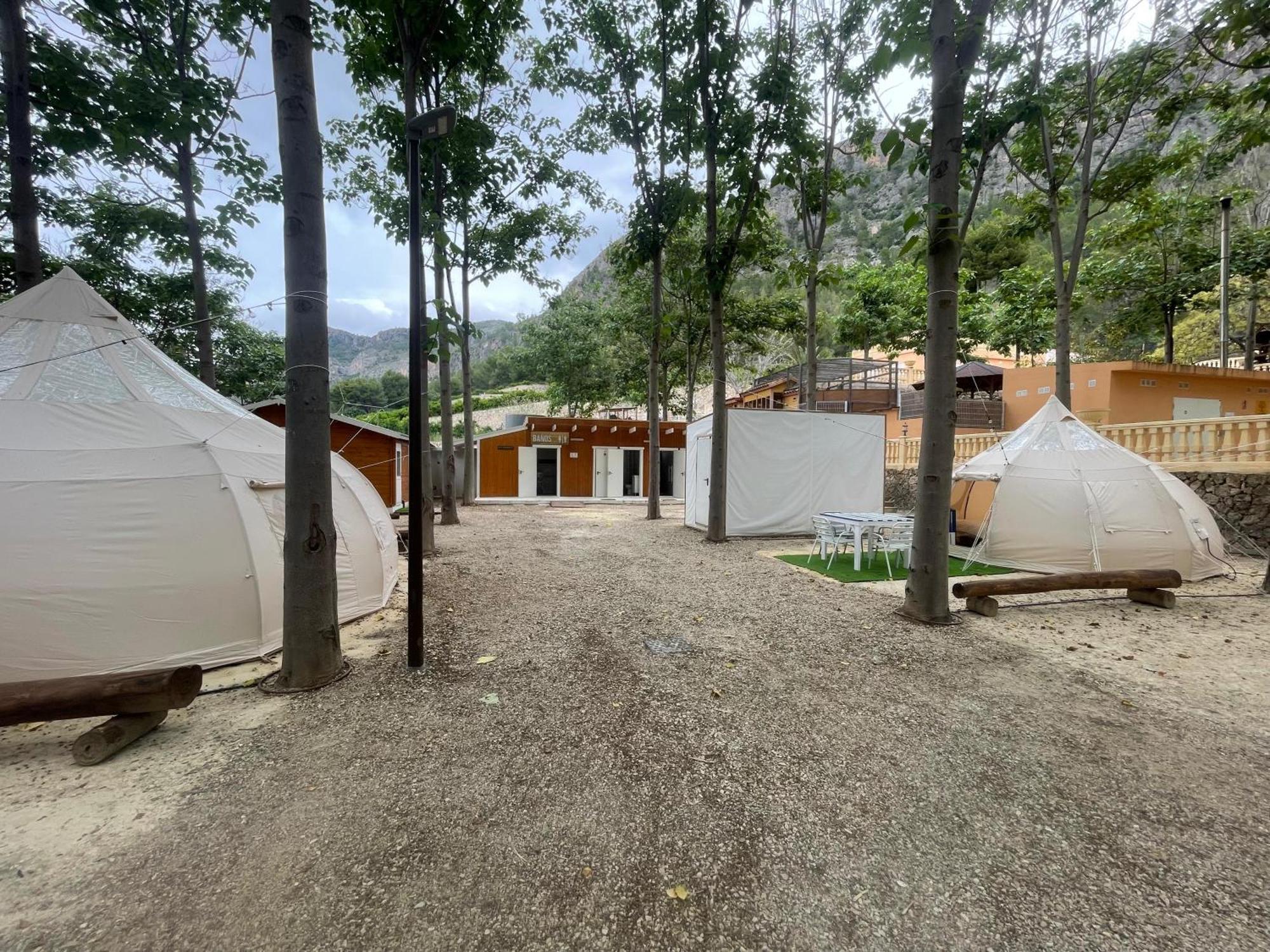 Tent