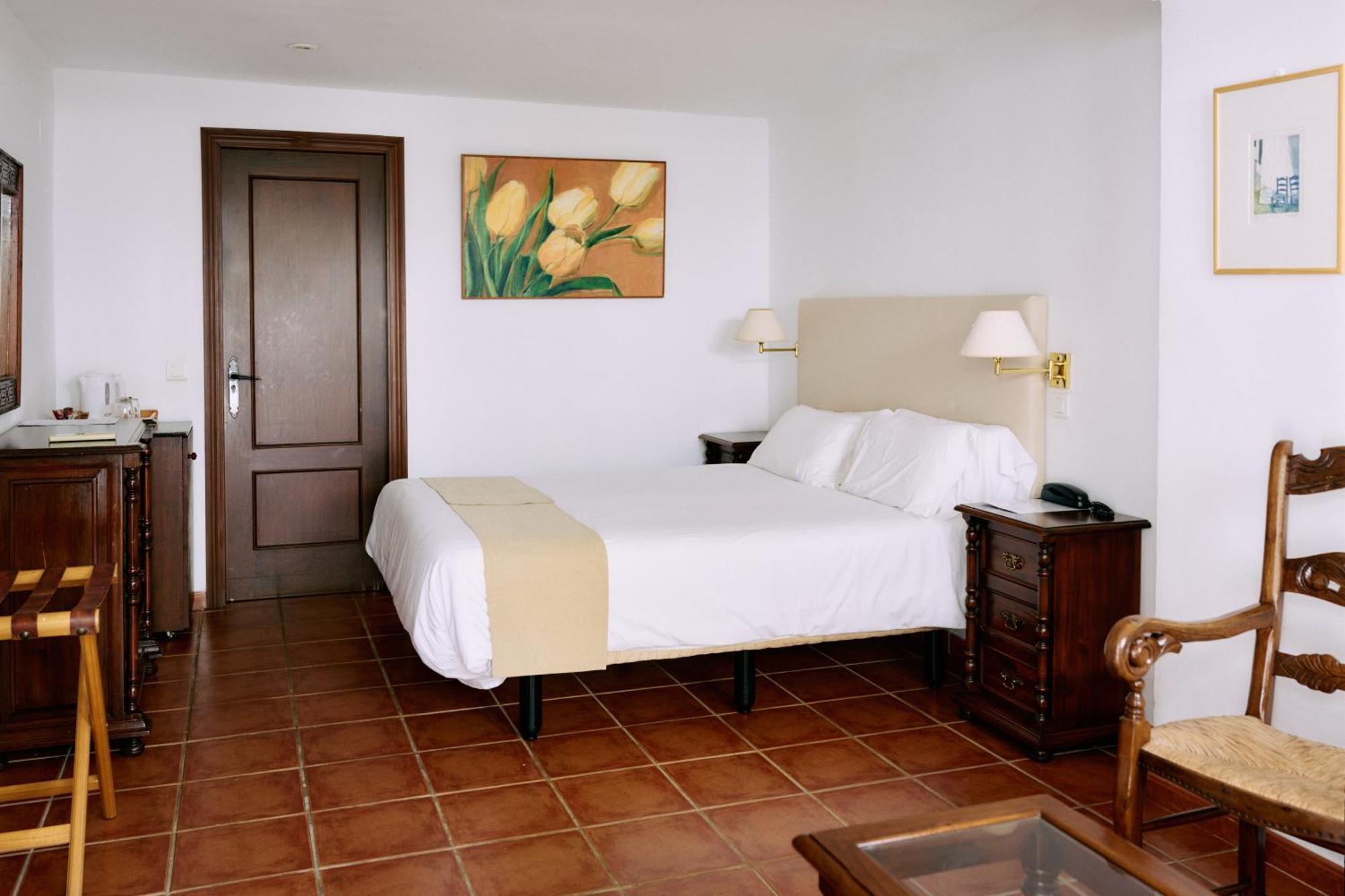 Double or Twin Room Terrace