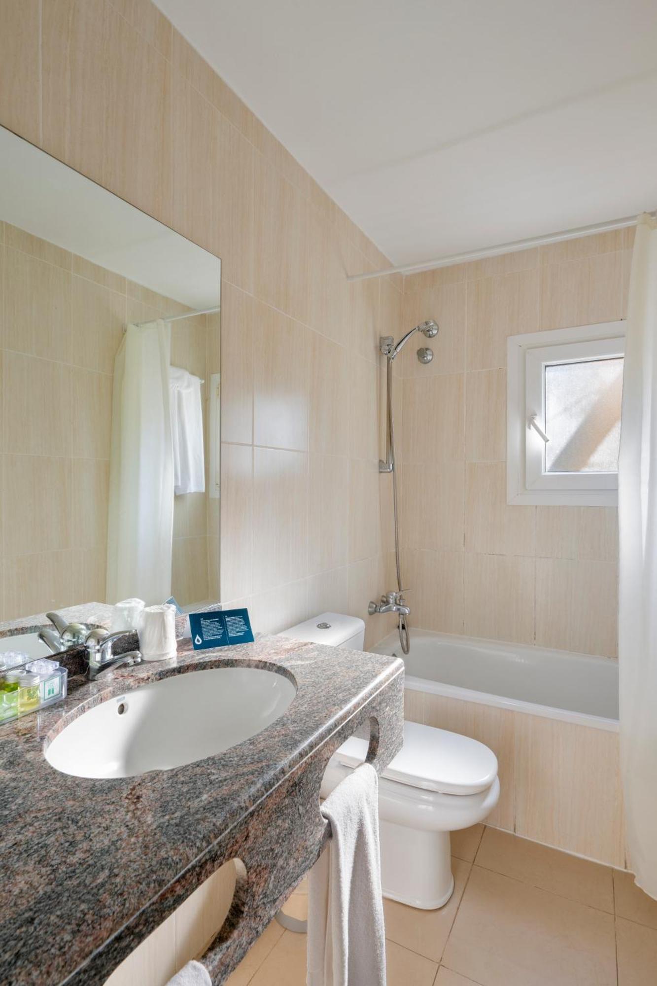Economy Double or Twin Room