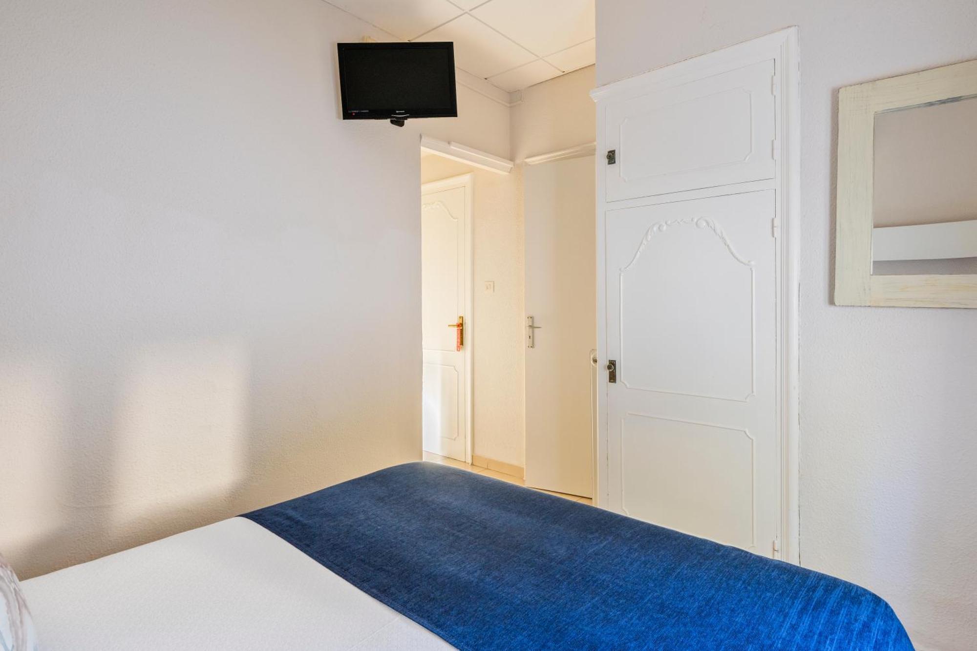 Economy Double or Twin Room