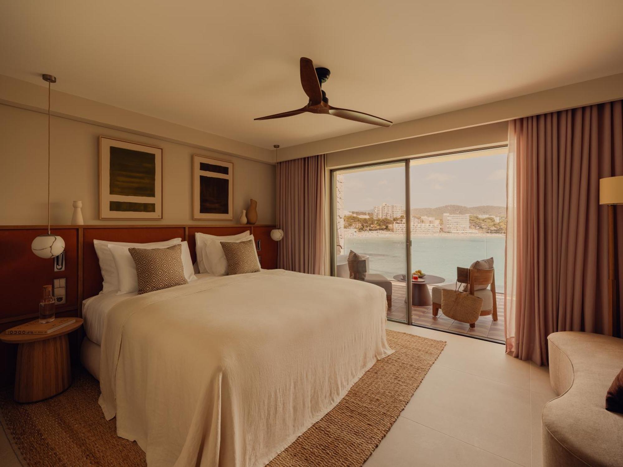 Cliff Sea View