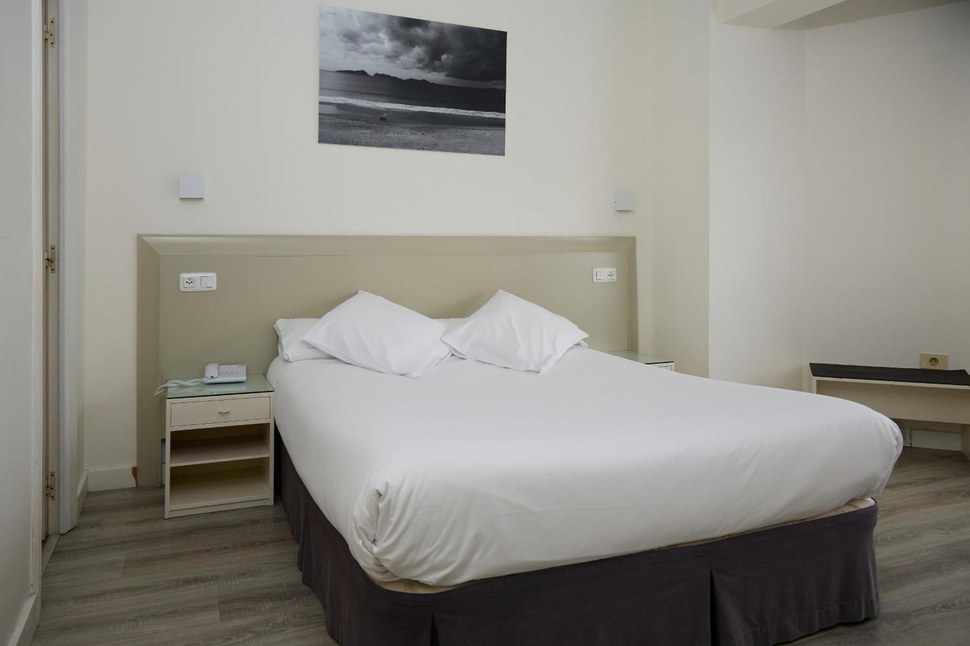 Double Room,1683804911:JPEG