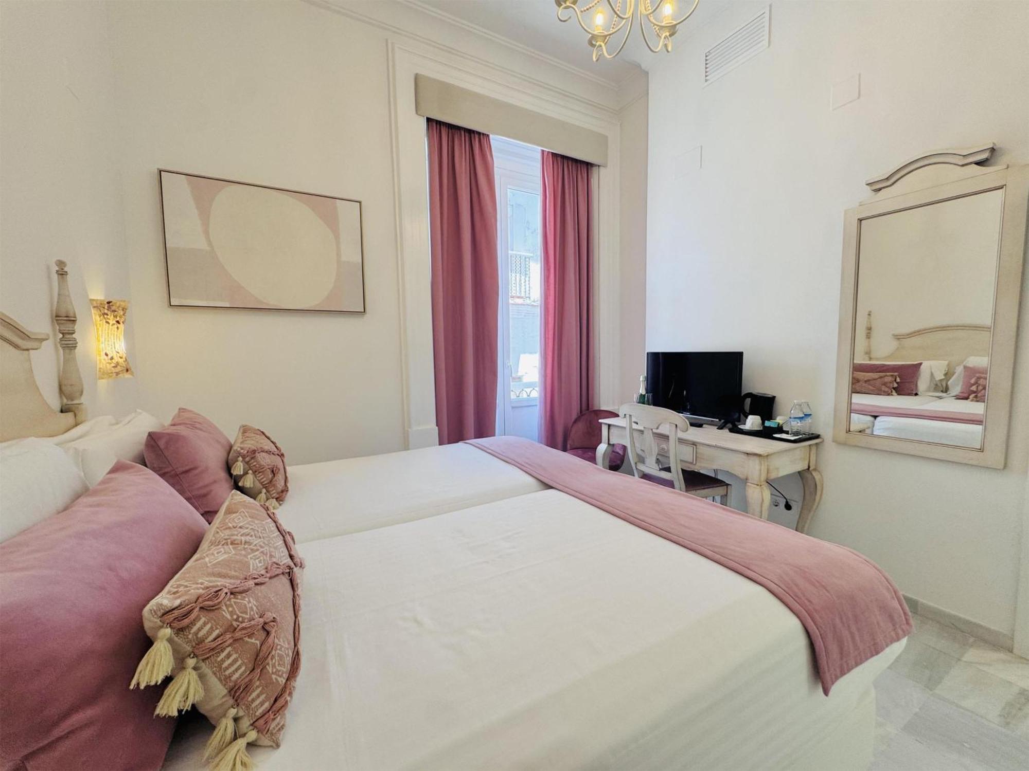 Chambre Double ou Lits Jumeaux avec Balcon