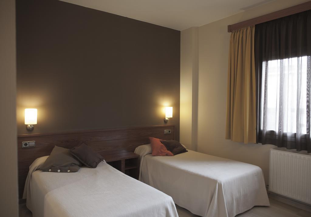 Interior twin room