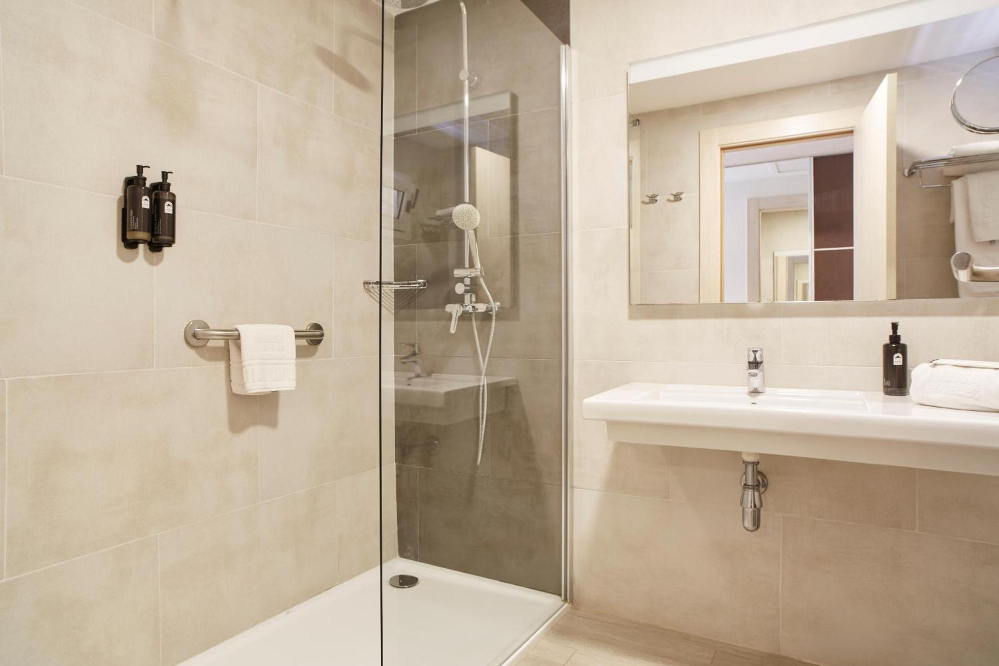 Premium Superior Room with Sea View
