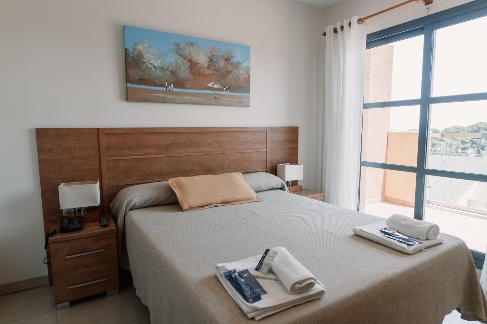Apartamento de 1 dormitorio con terraza