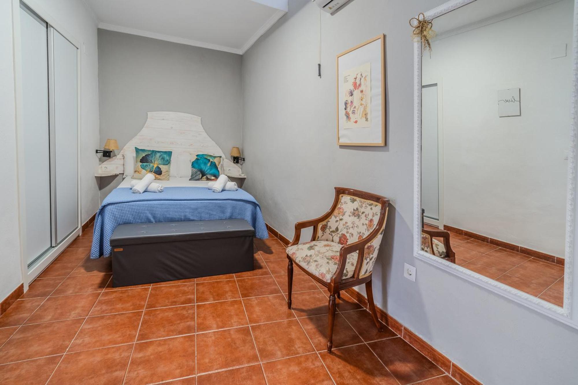 One-Bedroom Family Apartment