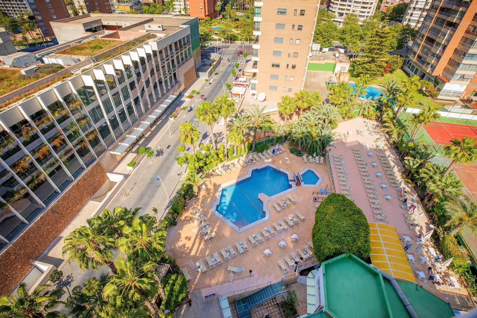 Twin Room,1697789875:JPEG