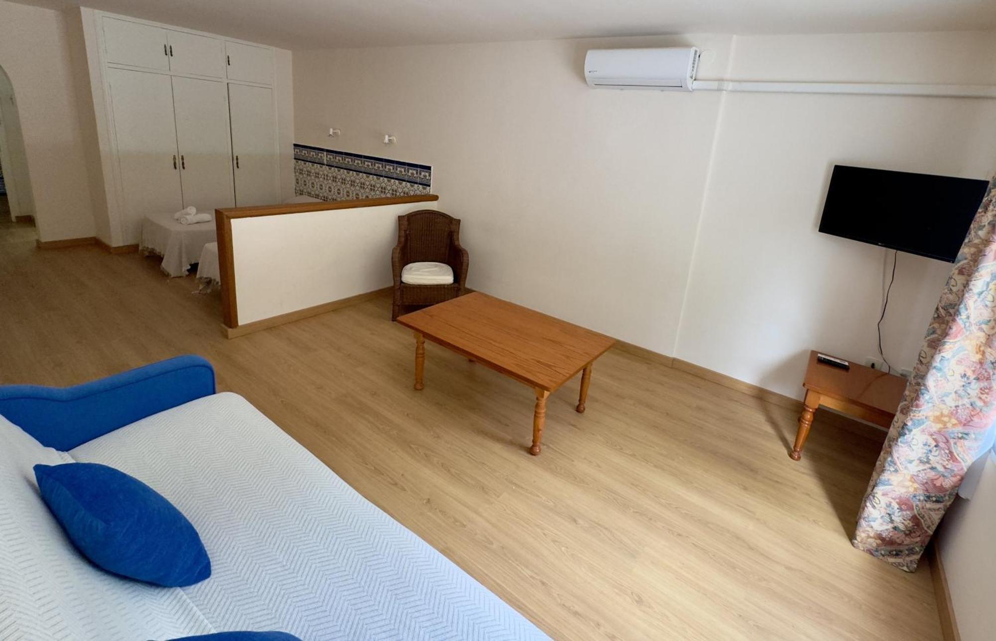 Superior Double or Twin Room Terrace,1699422985:JPEG
