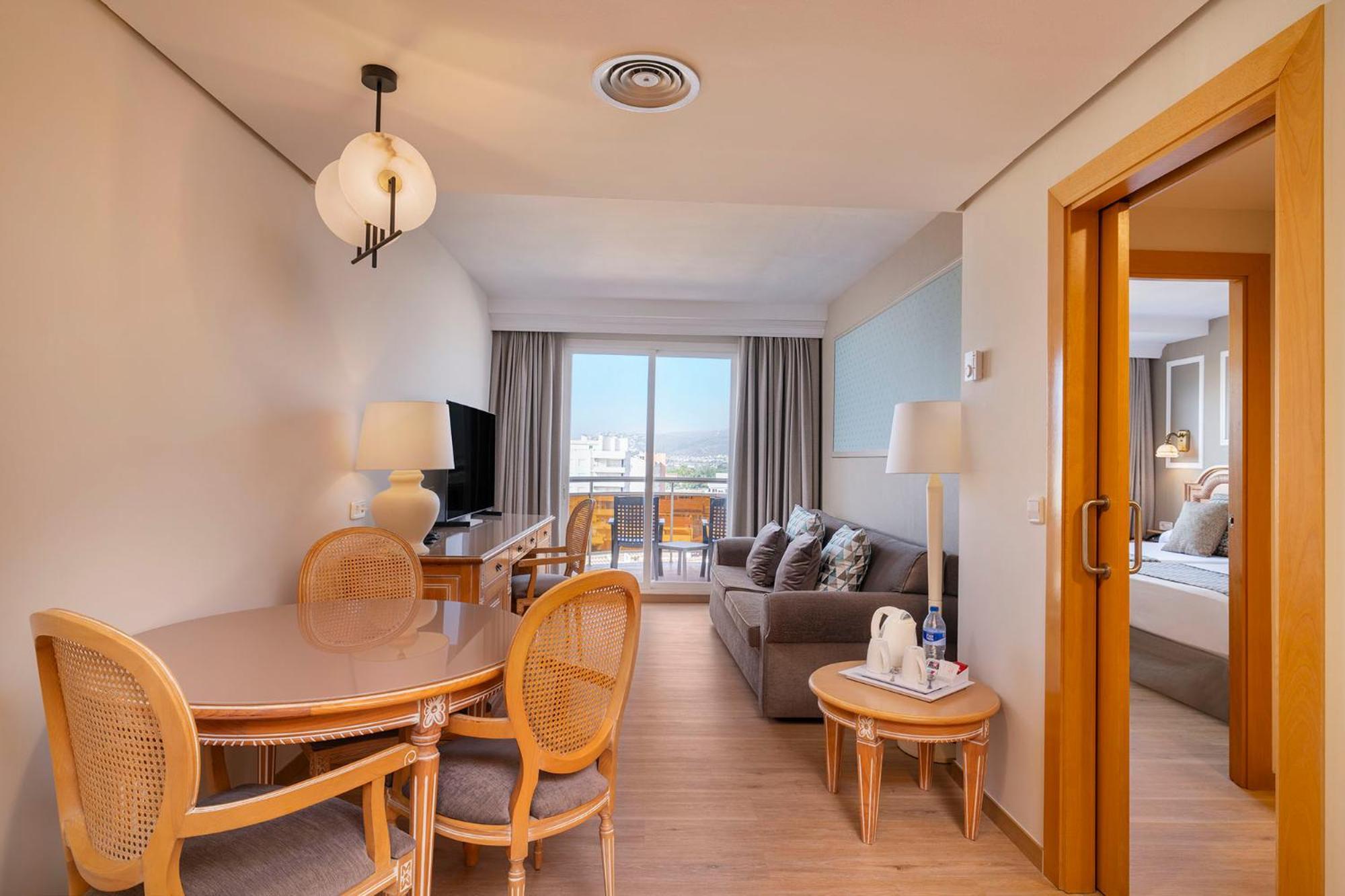 Superior Suite
