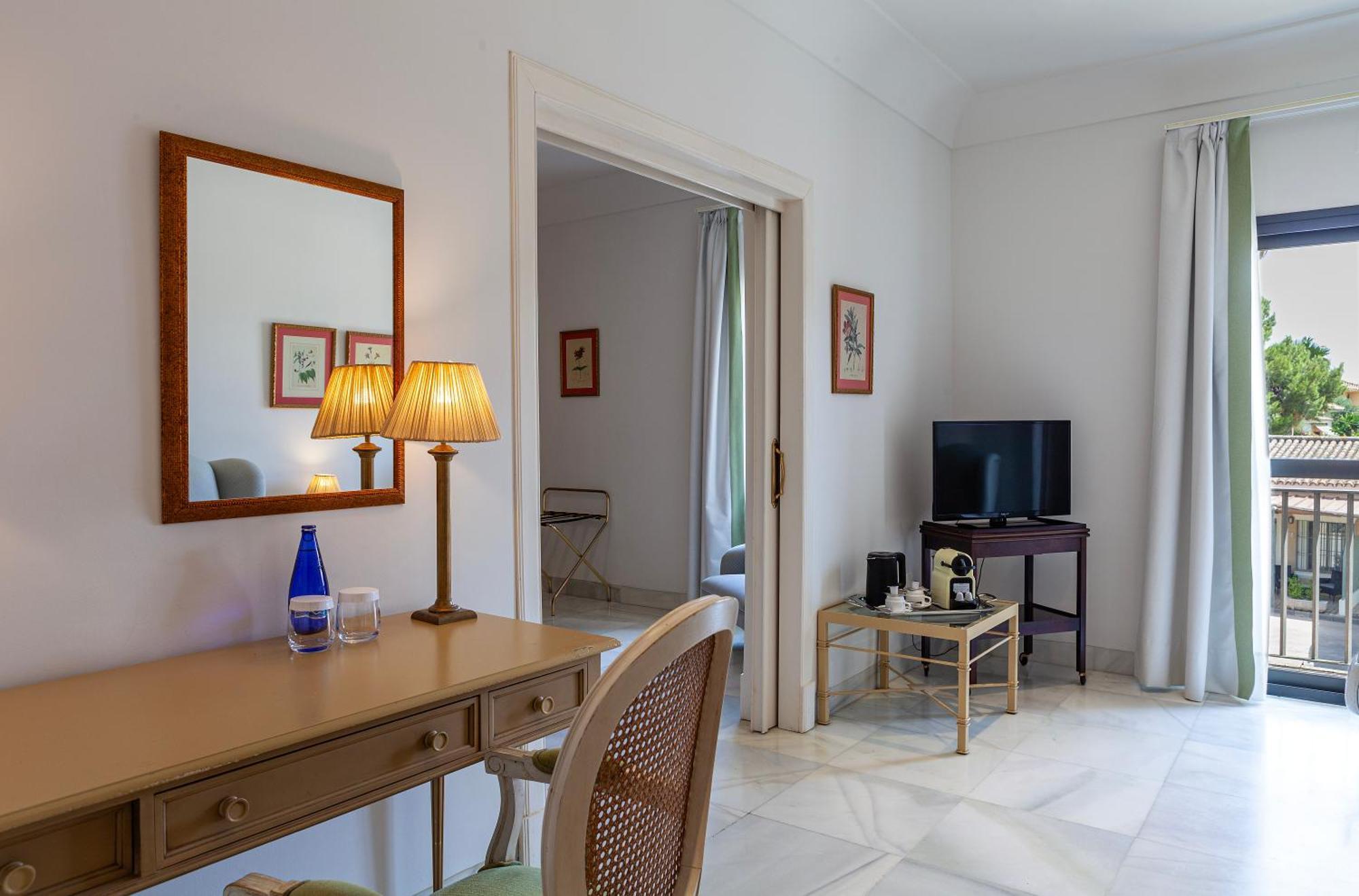 Junior Suite,1706779138:JPEG