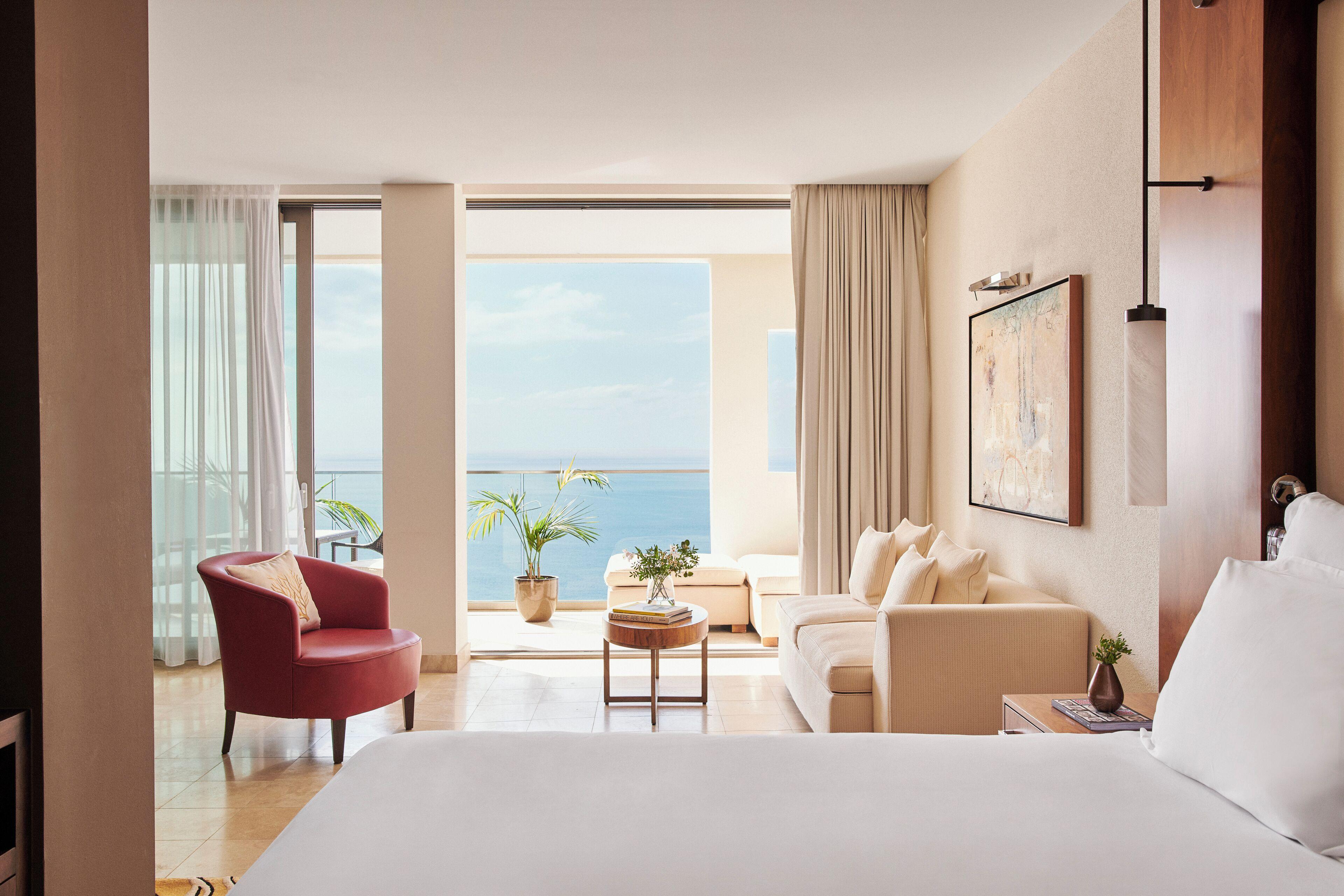 Junior Suite mit Blick auf das Mittelmeer