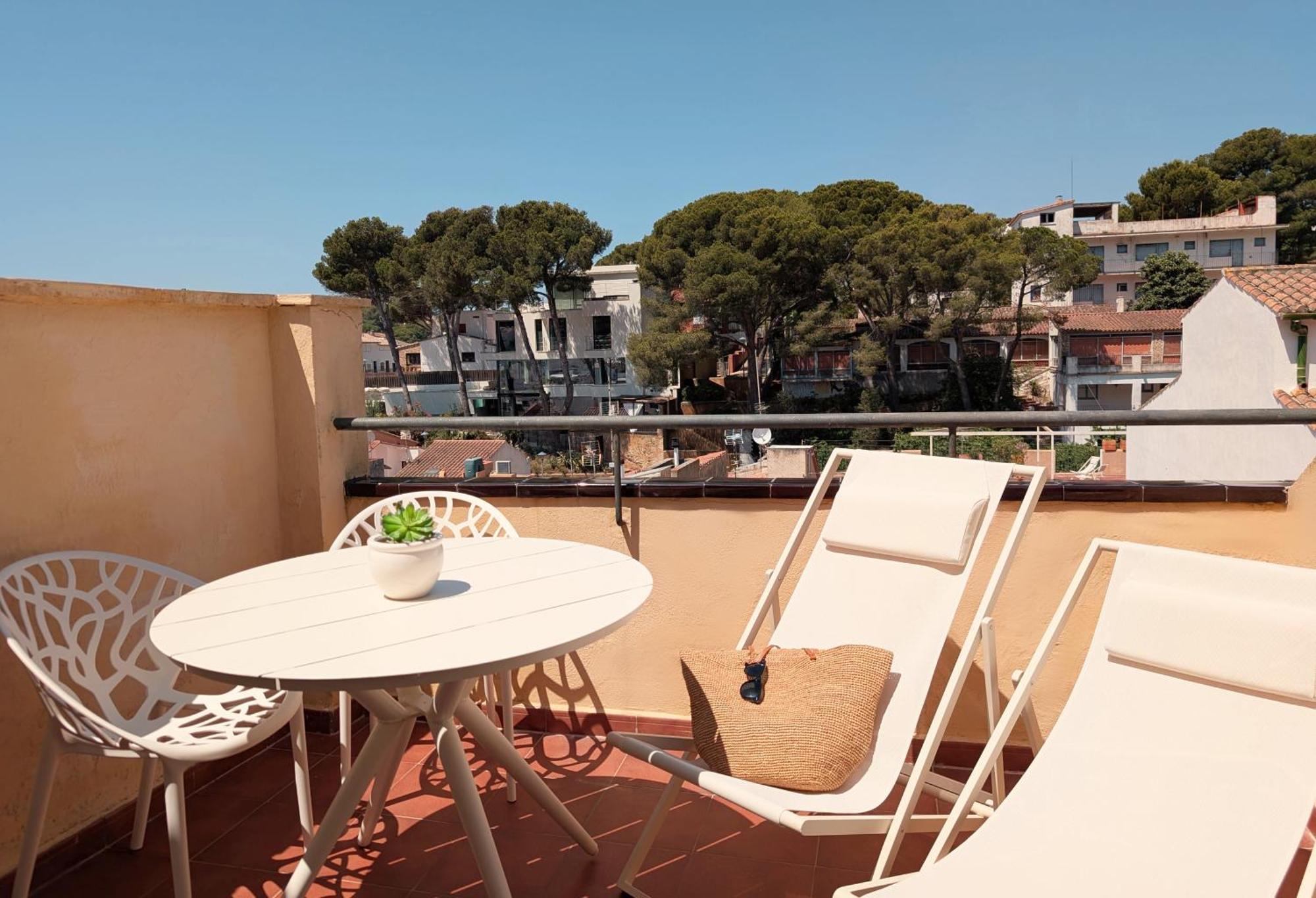Double or Twin Room Balcony,1717021273:JPEG