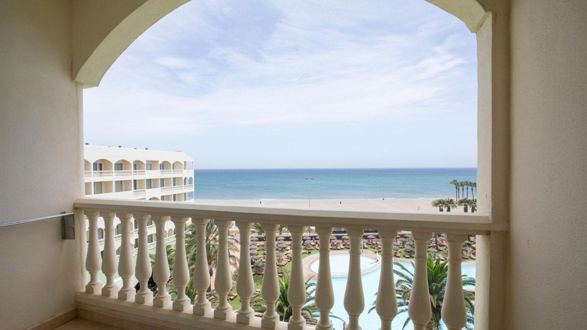 Habitación Doble (2 adultos + 1 niño)