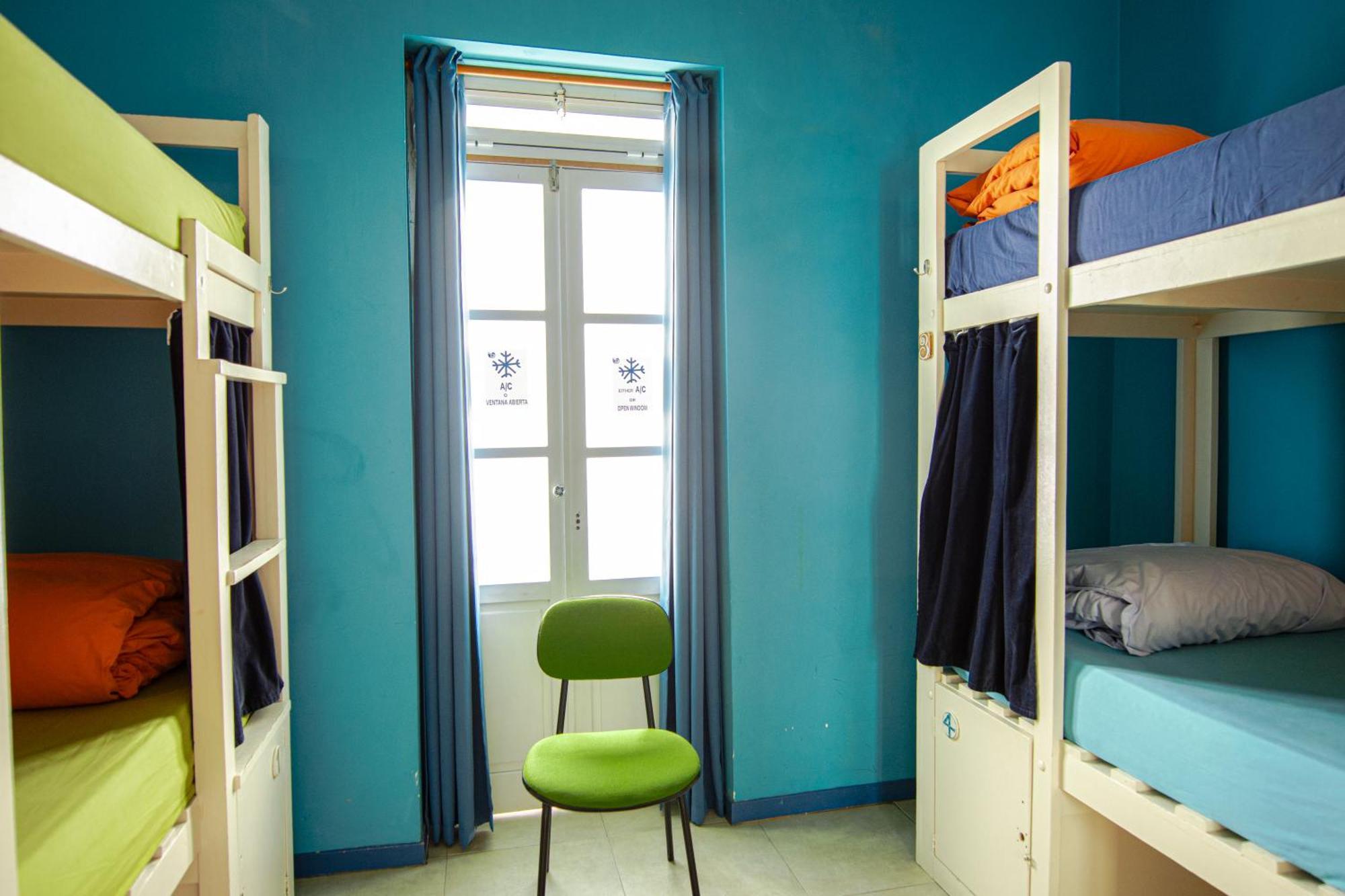 Bed 4-Bed Mixed Dormitory Room Private External Bathroom