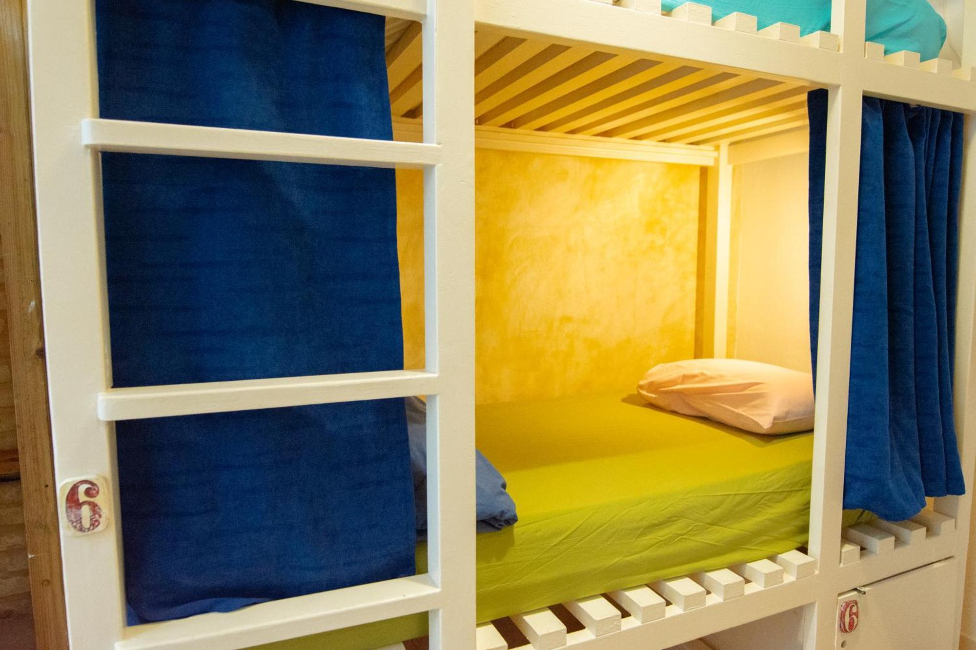 Bed 5-Bed Mixed Dormitory Room en-suite Bathroom