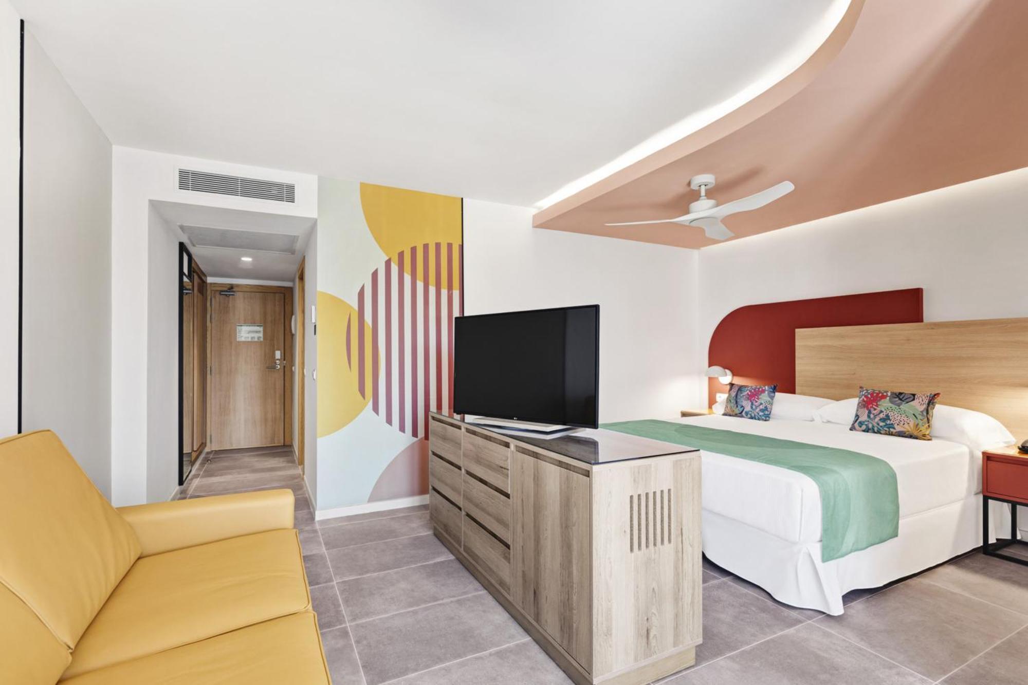 Large Double Room