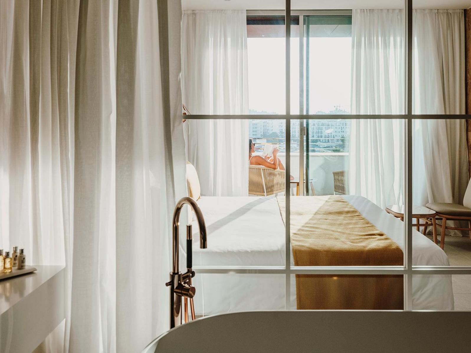 Premier Double Room & SPA access