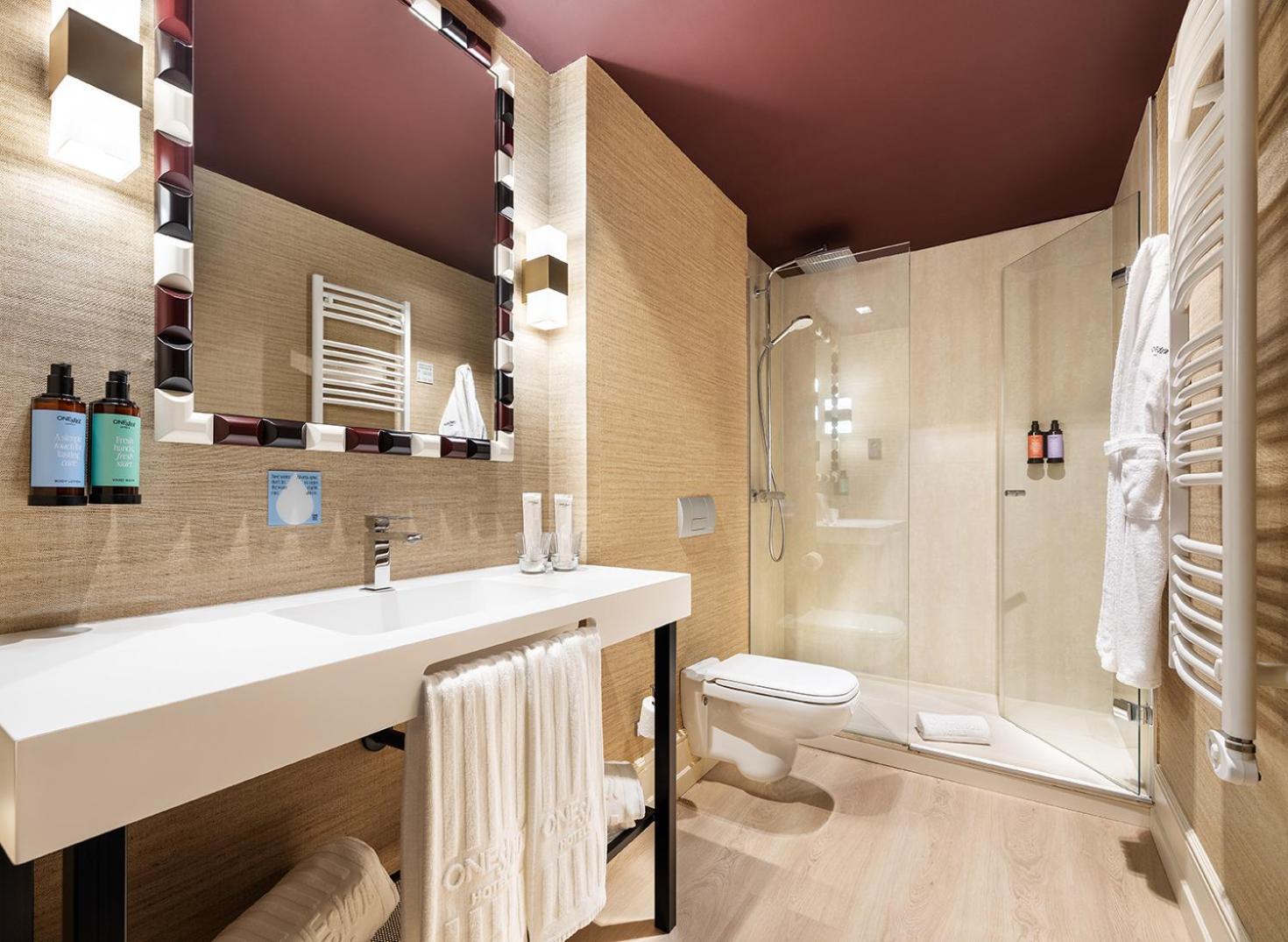 Double or Twin Room Balcony