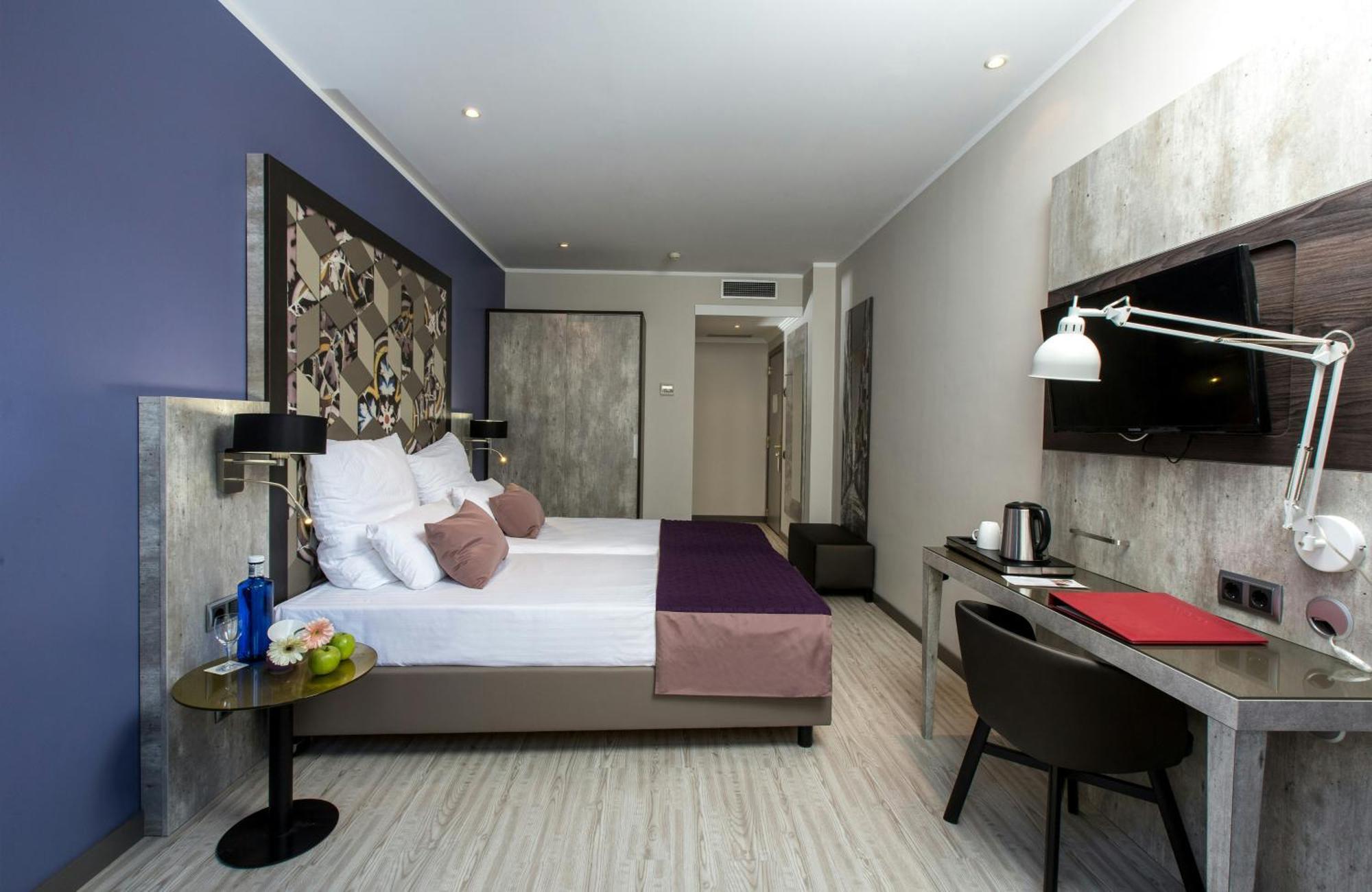 Quarto Superior com Cama de Casal ou 2 de Solteiro