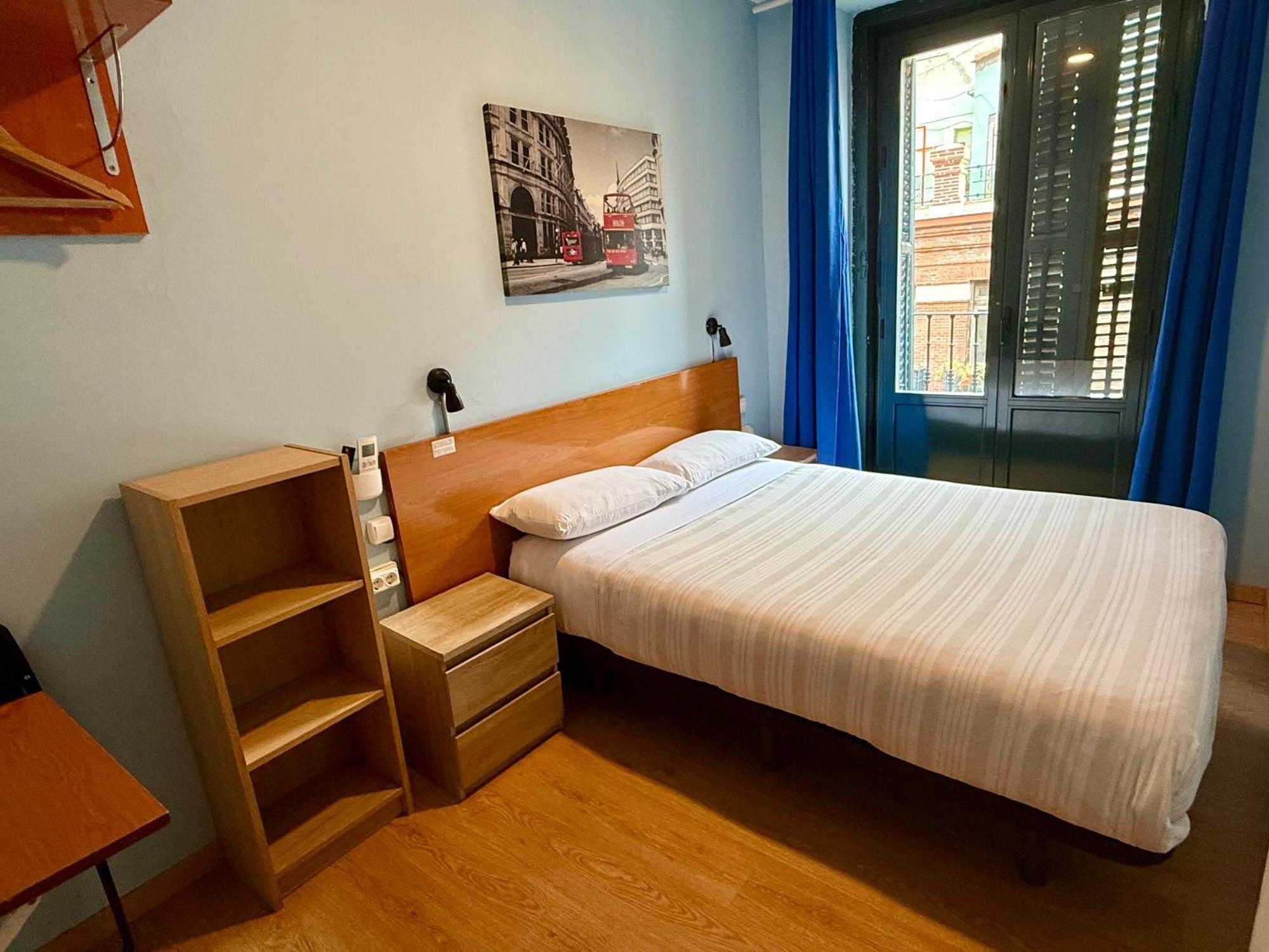 Double Room Private Bathroom