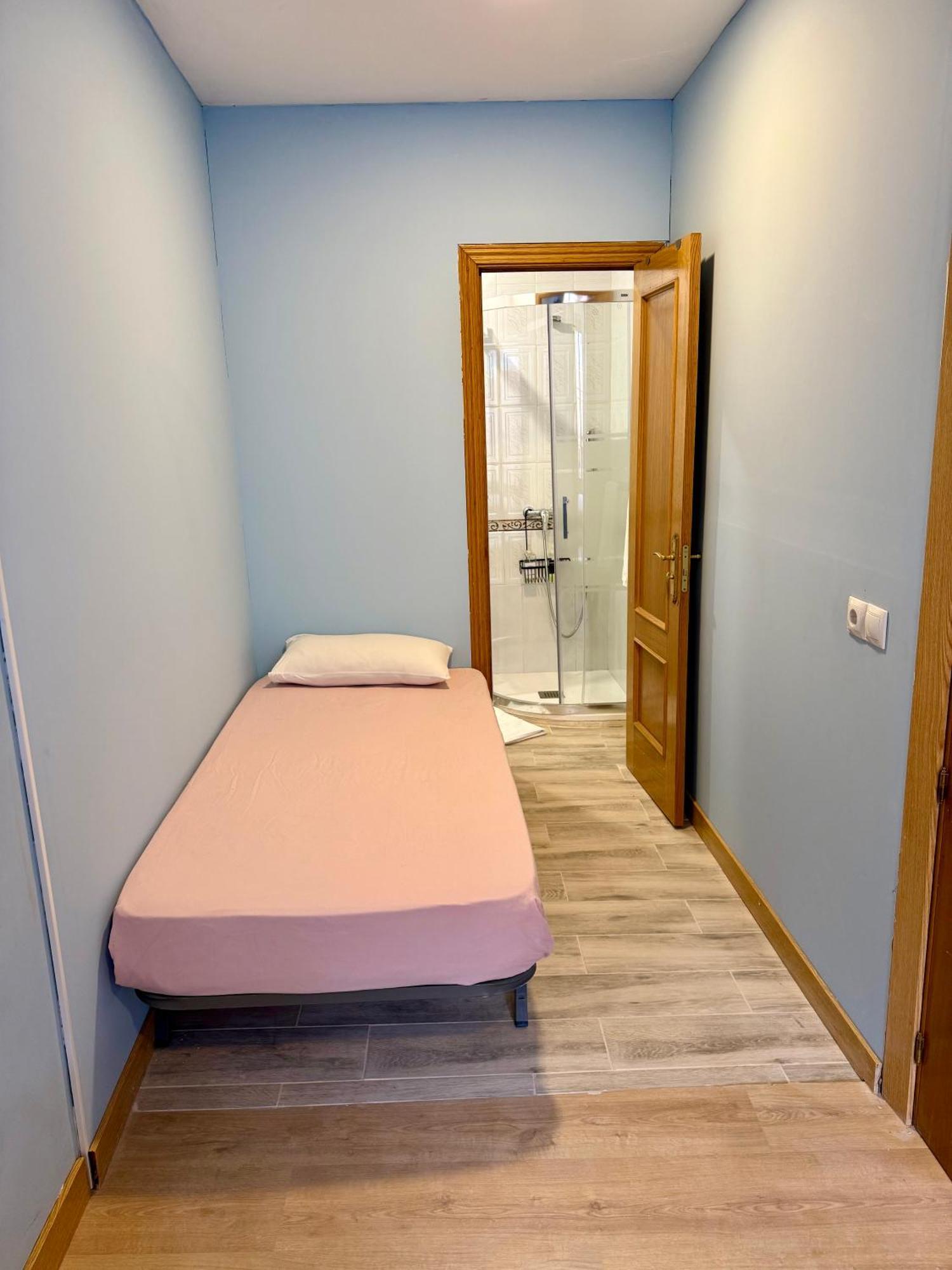 Triple Room Private Bathroom