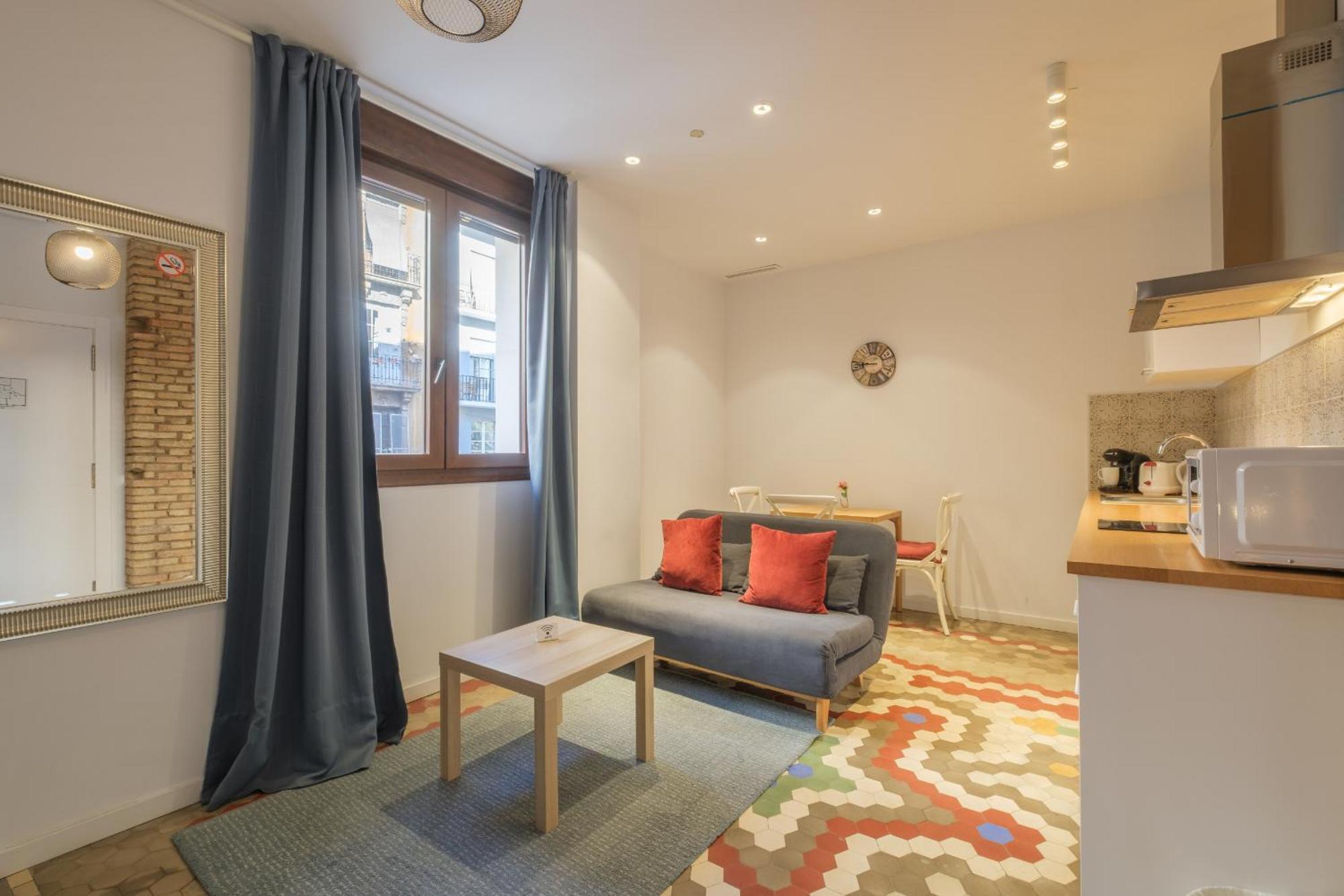 Deluxe Apartment