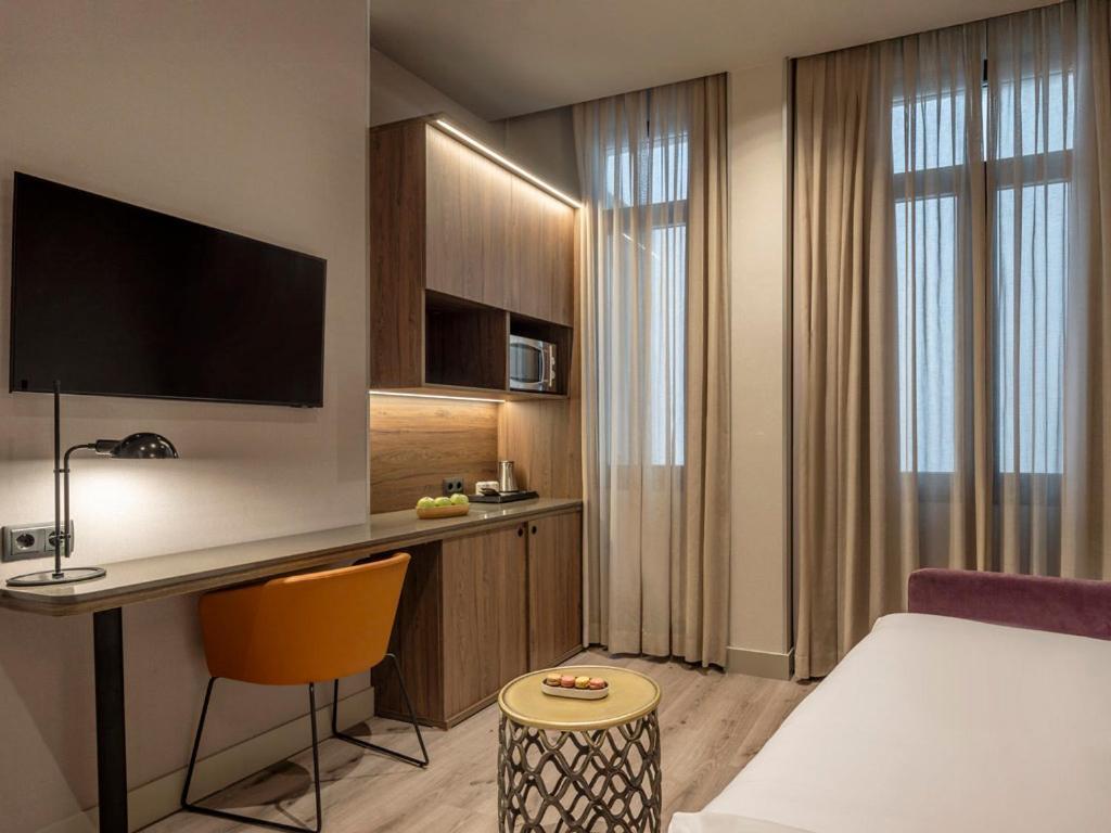 Deluxe Family Suite