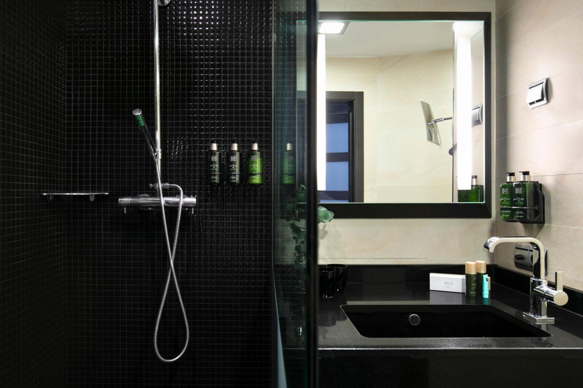 The Level Deluxe Room,1758295495:JPEG