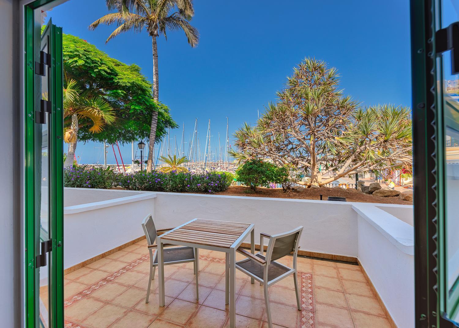 Double Room Port View Balcony or Terrace