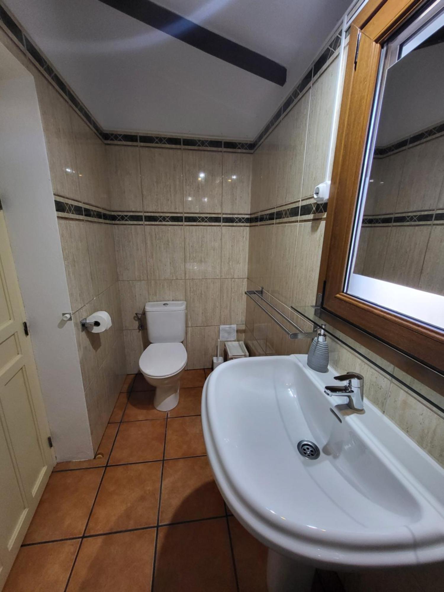 Double or Twin Room Mountain View