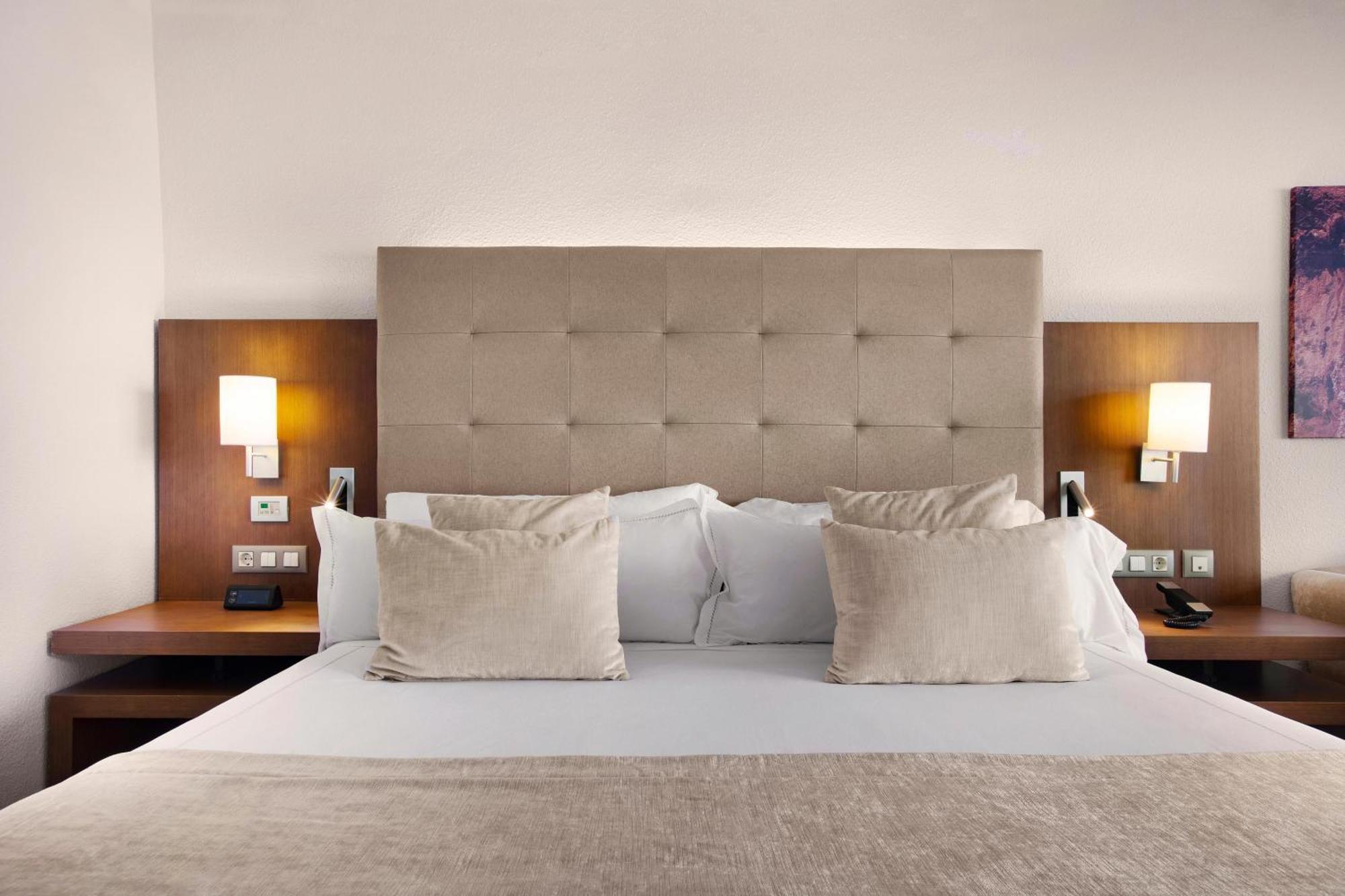 Selection Club Royal Terrace Roof Top,1758524811:JPEG