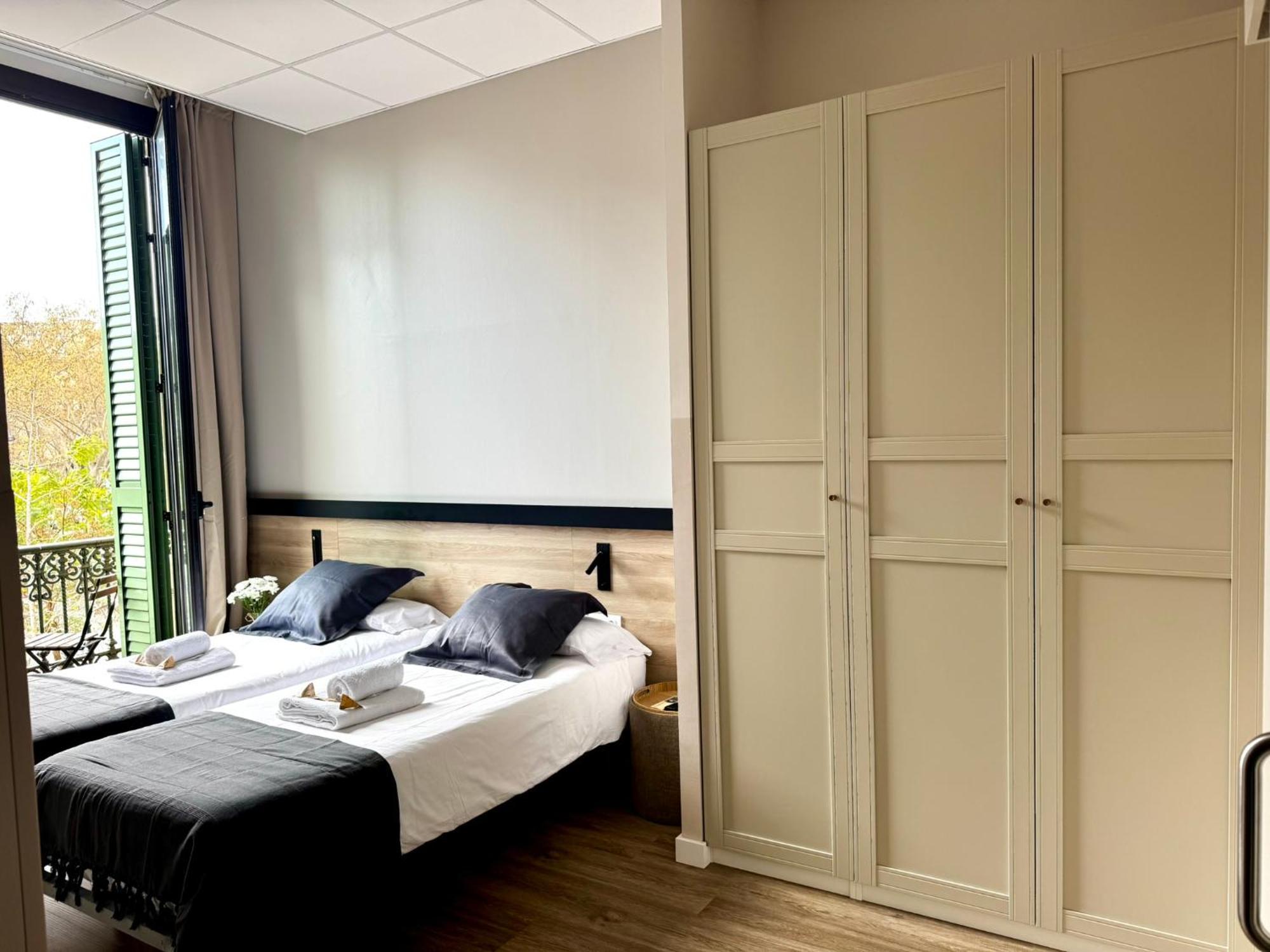 Double or Twin Room Balcony