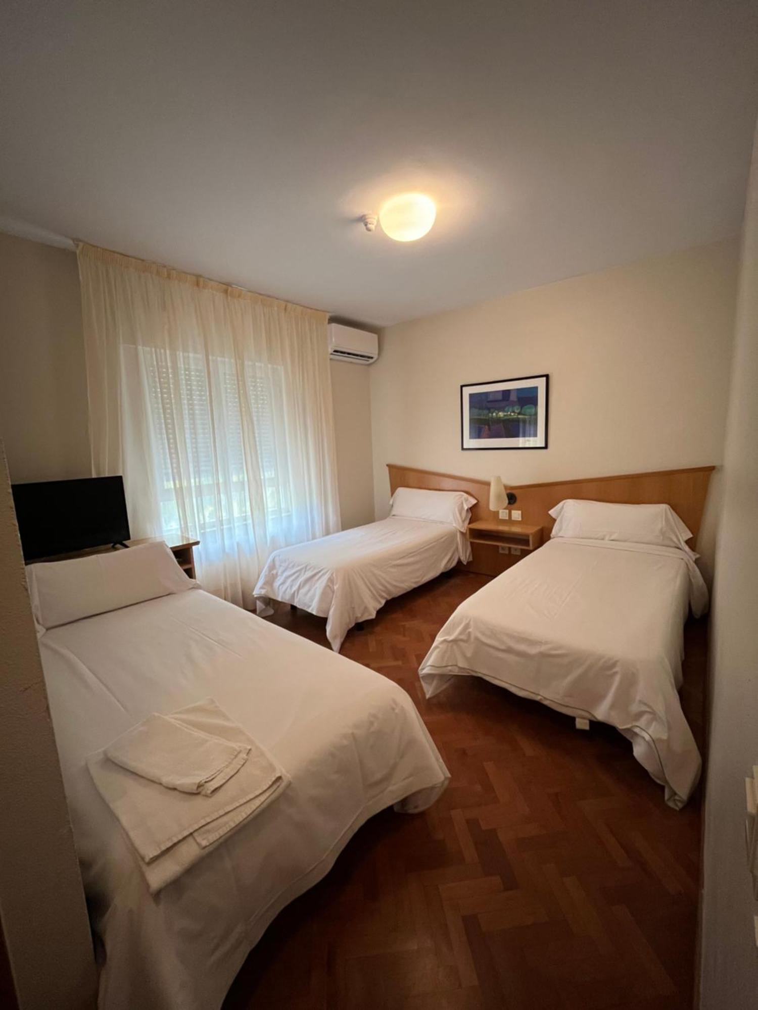 Habitación Triple Básica