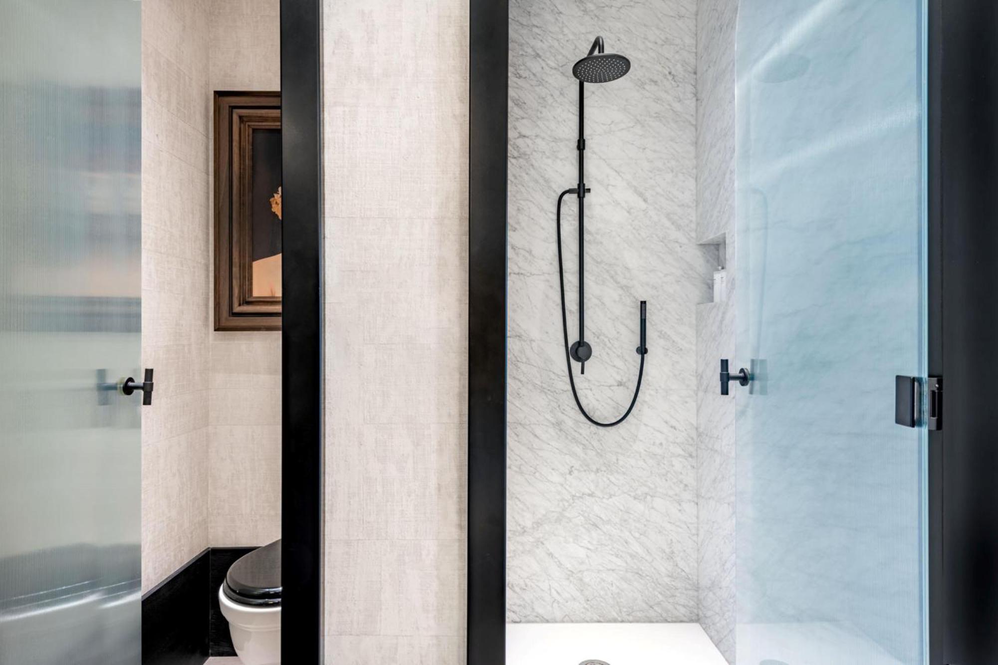 King Cobalto Room,1758979532:JPEG