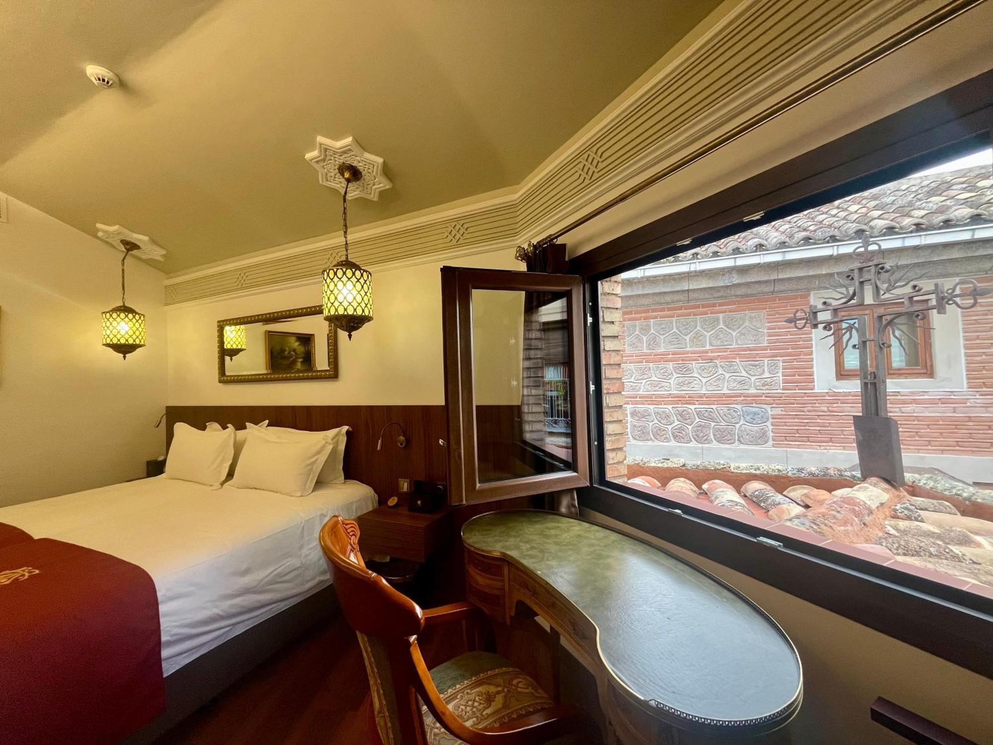 Twin Room City View