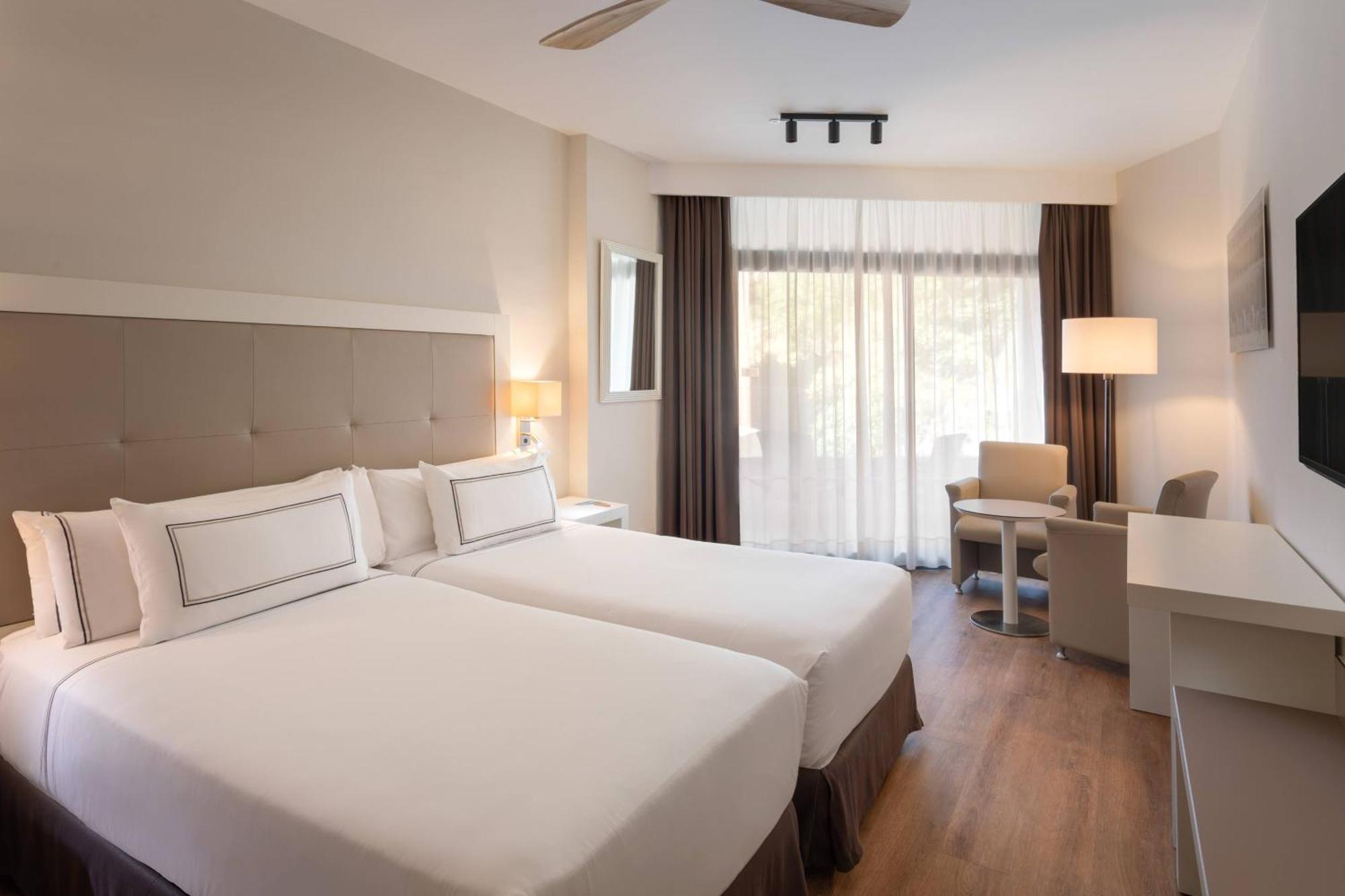 Classic Double Room - Ground Floor,1765150635:JPEG